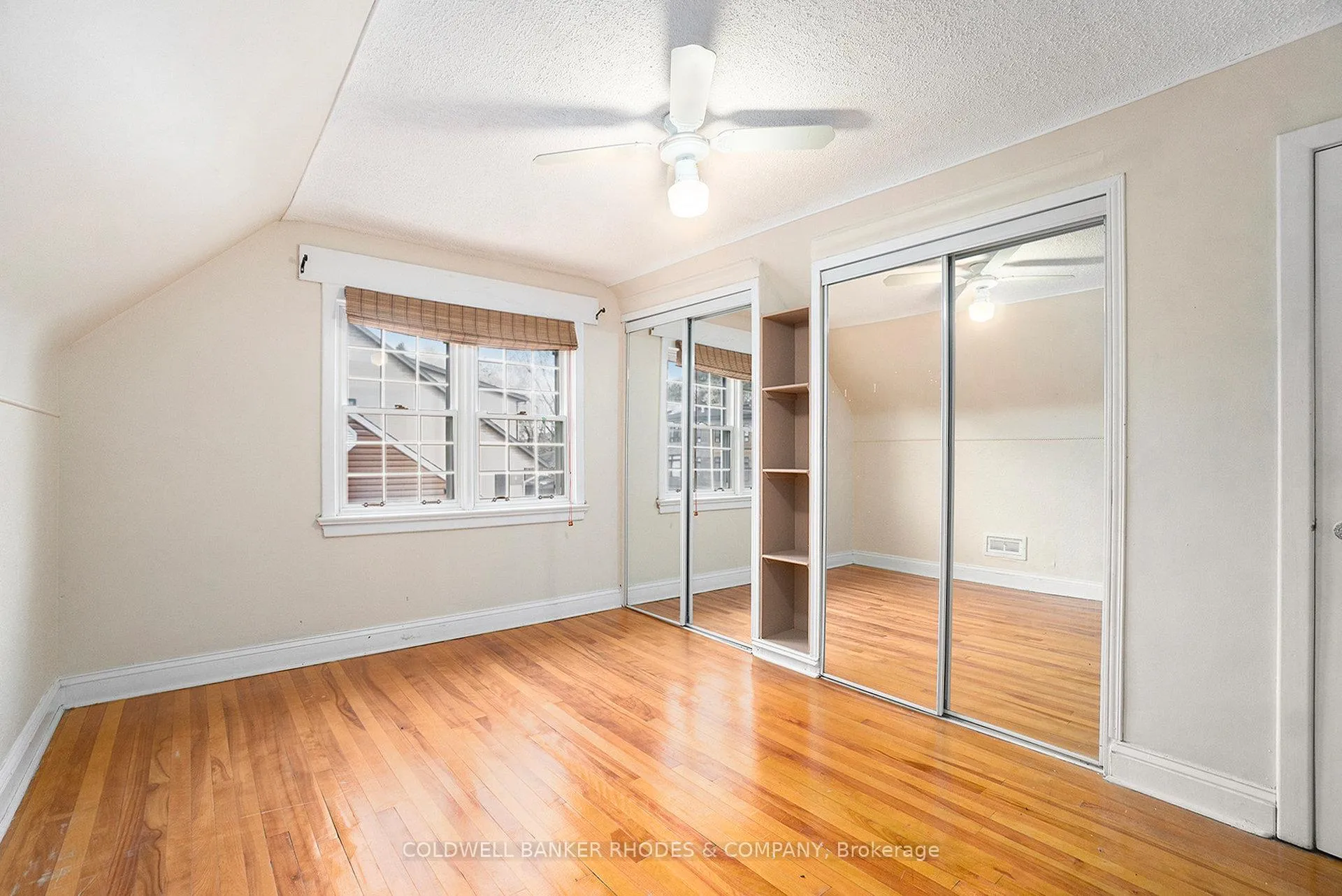 Photo 11 of 100 Prince Albert Street, Ottawa, Overbrook/Castle Heights — HOMEH