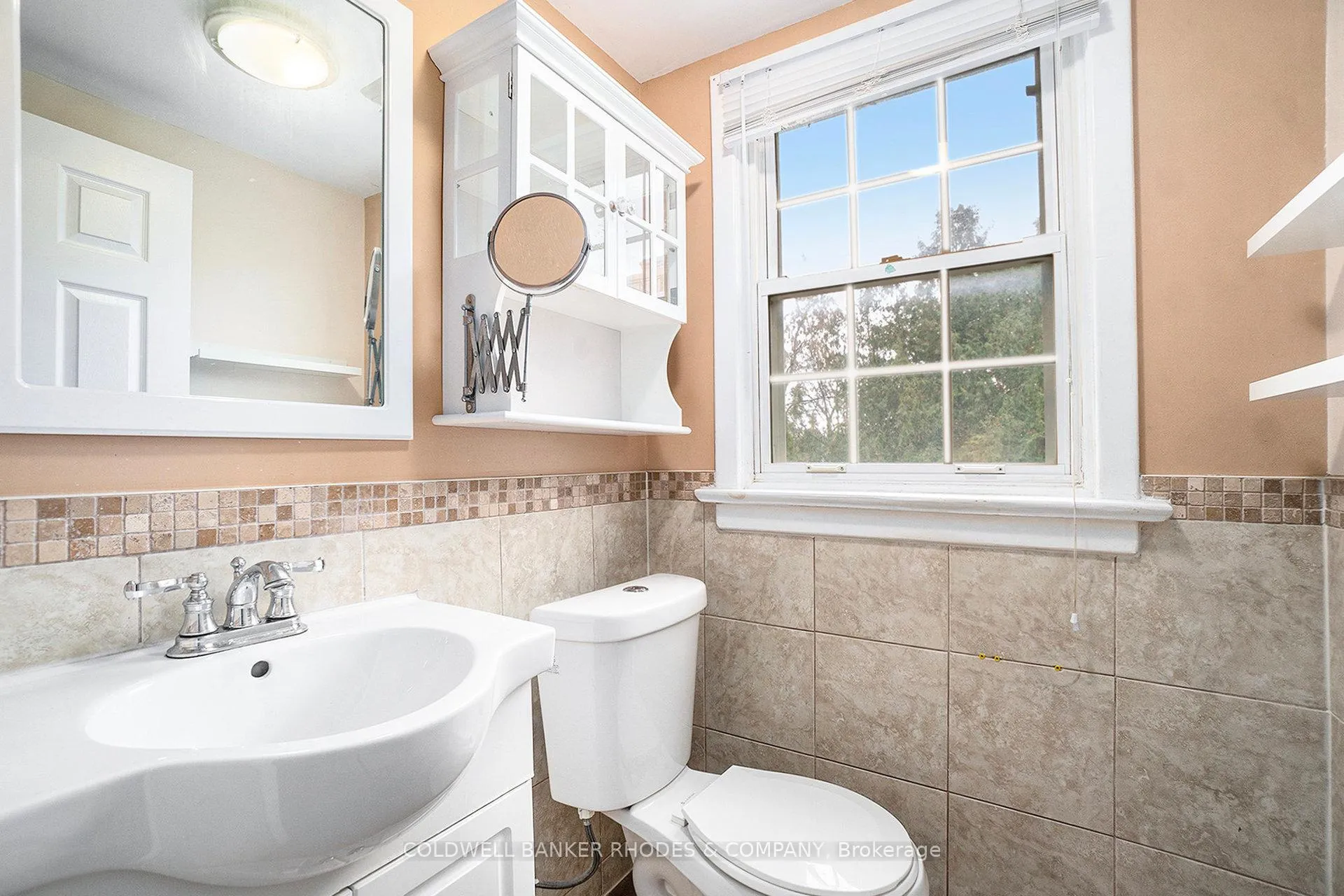 Photo 12 of 100 Prince Albert Street, Ottawa, Overbrook/Castle Heights — HOMEH