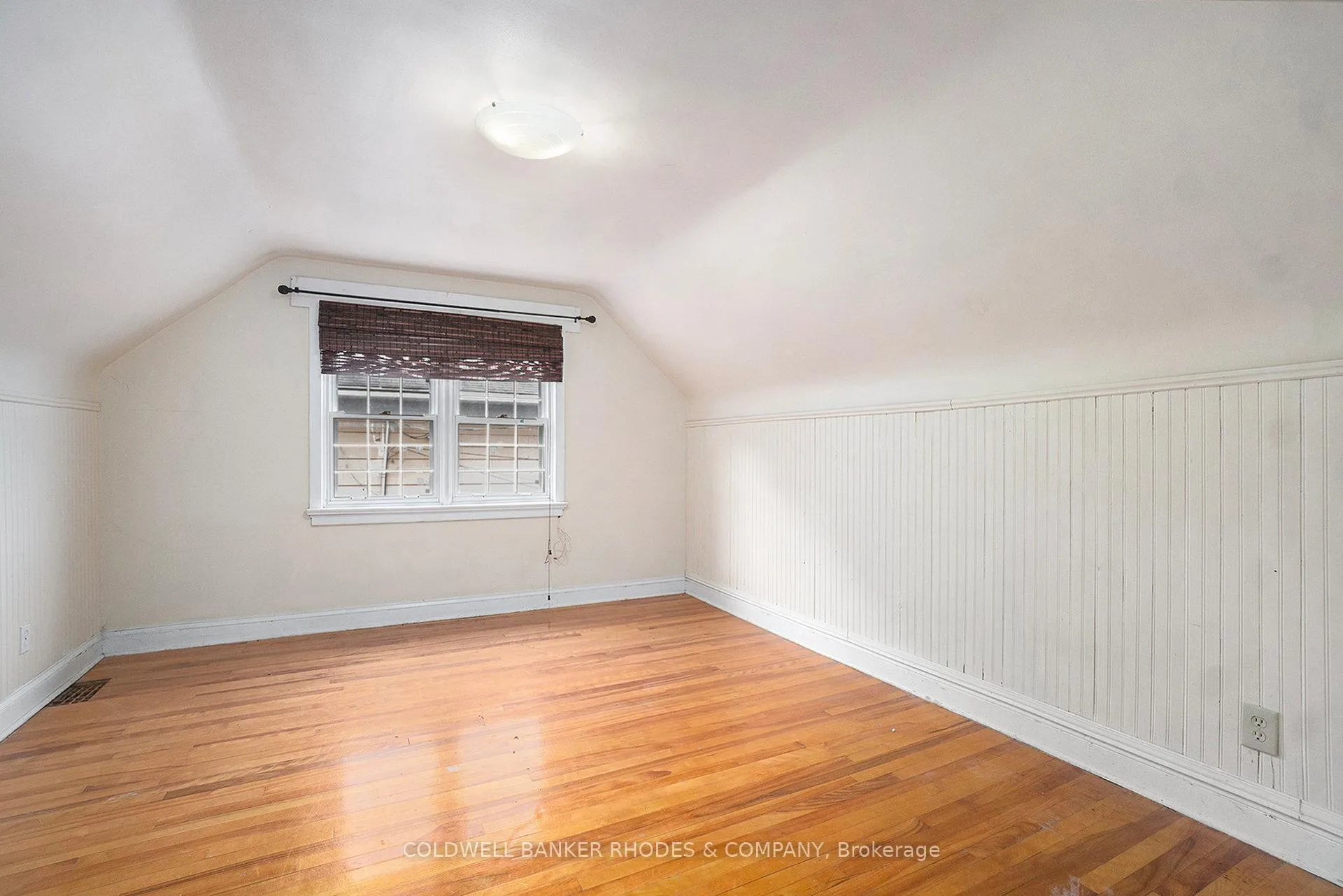 Photo 15 of 100 Prince Albert Street, Ottawa, Overbrook/Castle Heights — HOMEH