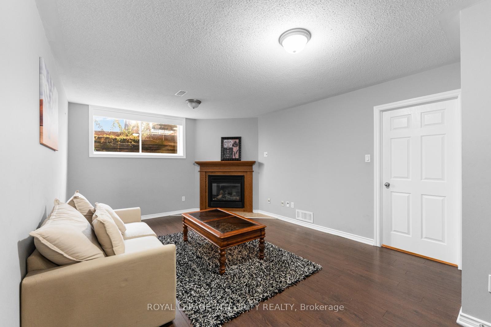 Photo 25 of 410 Goldenbrook Way, Ottawa, Avalon East — HOMEH