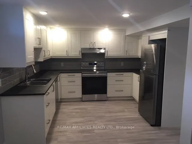 Photo 3 of Unit B, 1258 Firestone Crescent, Ottawa, Queensway Terrace South/Ridgeview — HOMEH