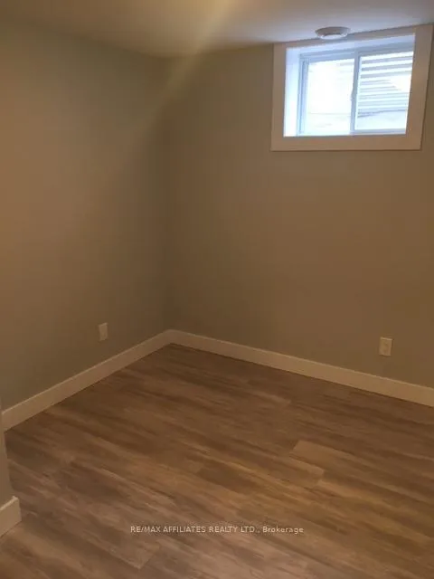 Photo 11 of Unit B, 1258 Firestone Crescent, Ottawa, Queensway Terrace South/Ridgeview — HOMEH