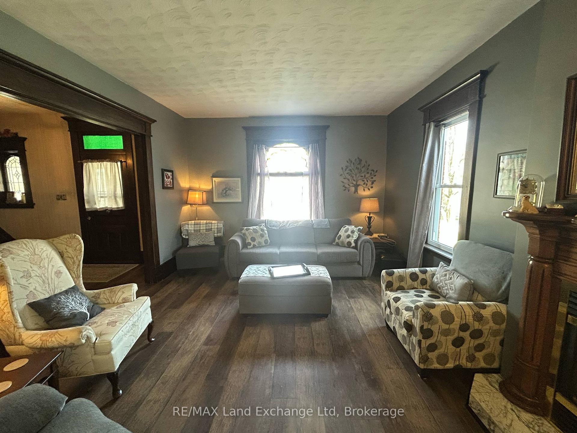 Photo 8 of 327 Frances Street, North Huron, Wingham — HOMEH