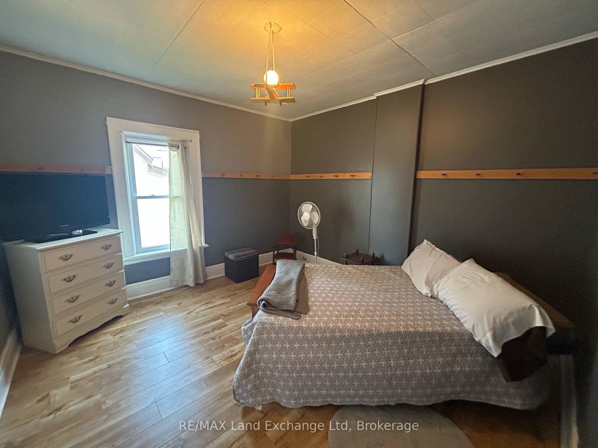 Photo 21 of 327 Frances Street, North Huron, Wingham — HOMEH