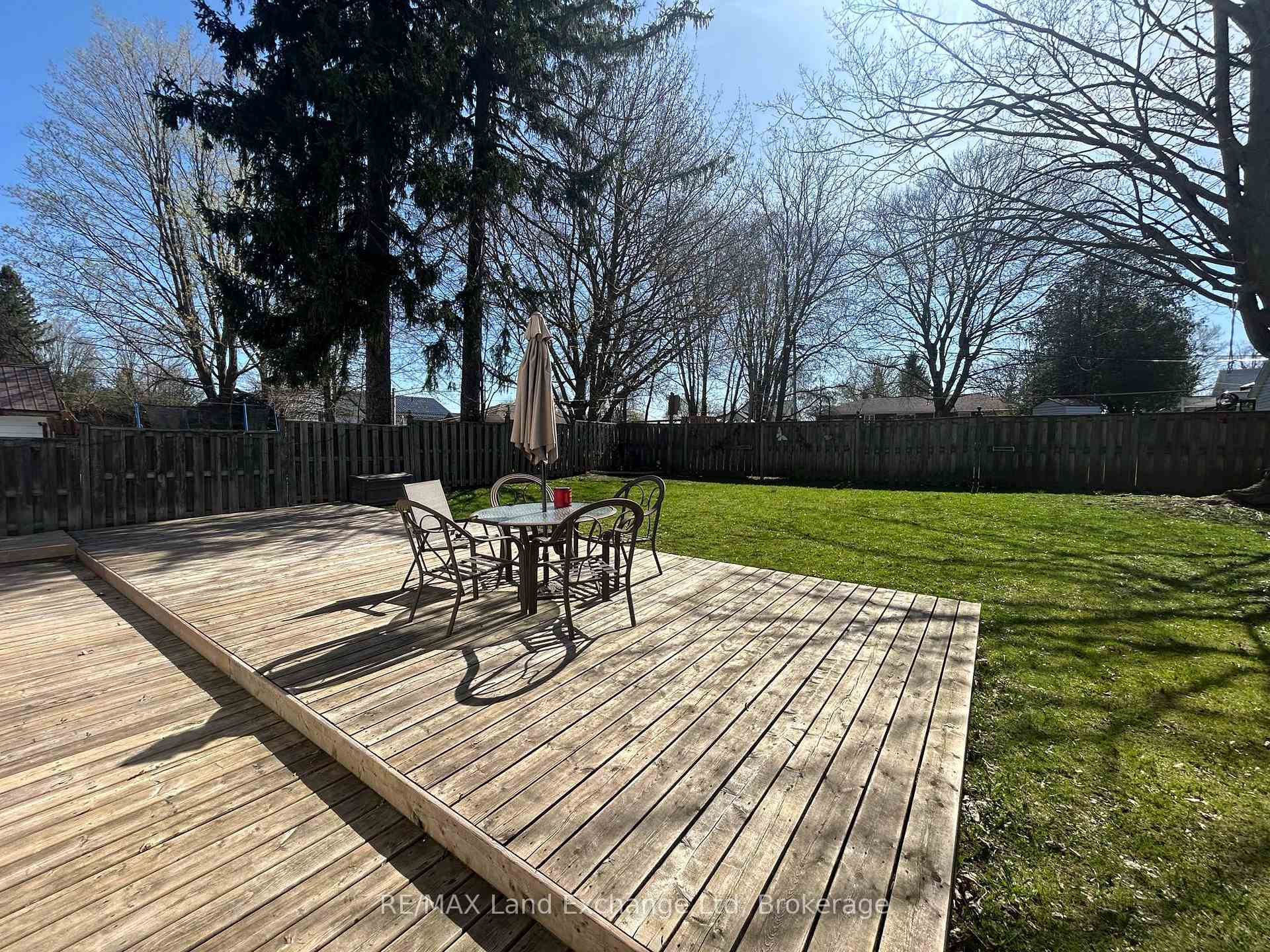 Photo 28 of 327 Frances Street, North Huron, Wingham — HOMEH