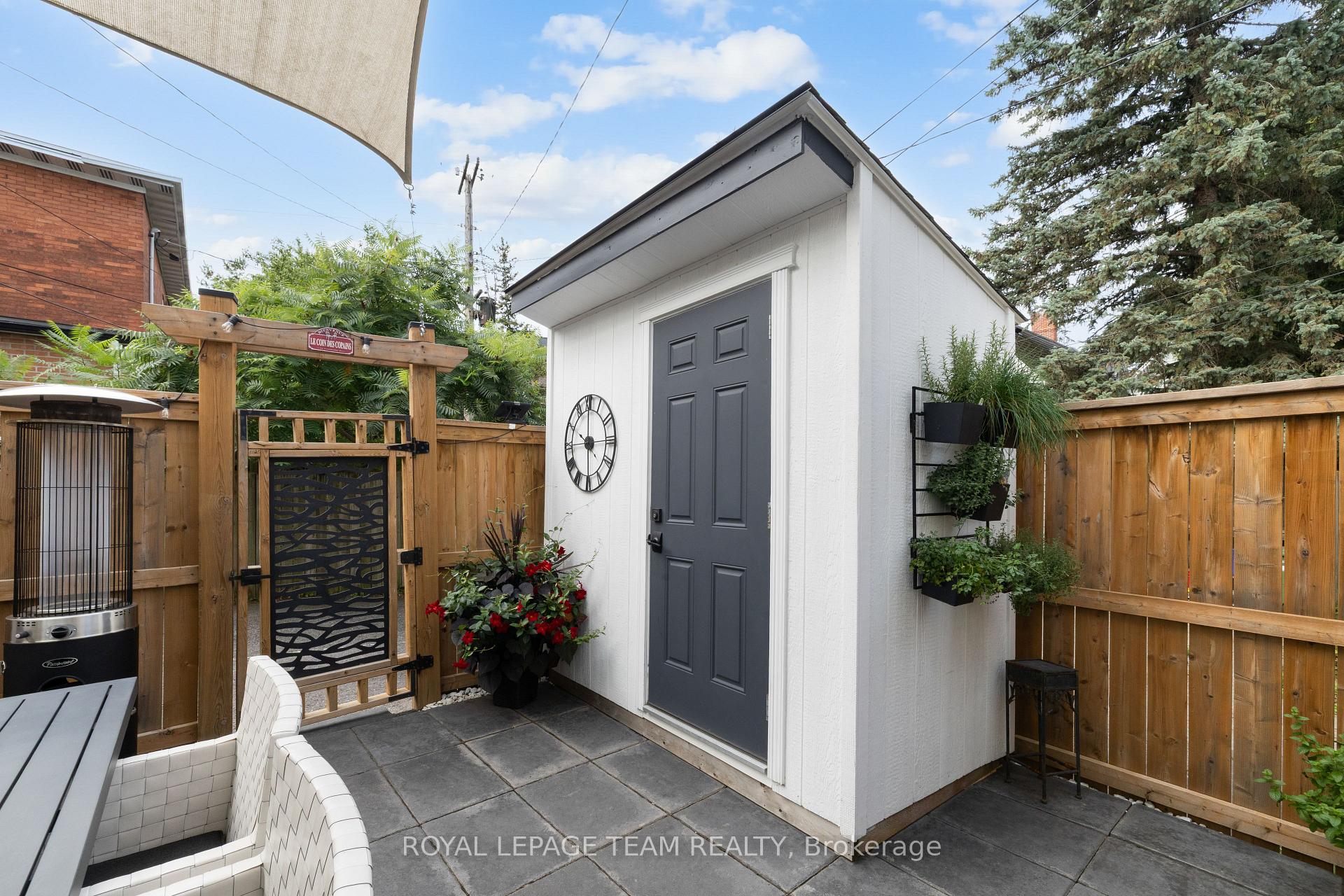 Photo 27 of 19 Crichton Street, Ottawa, New Edinburgh — HOMEH