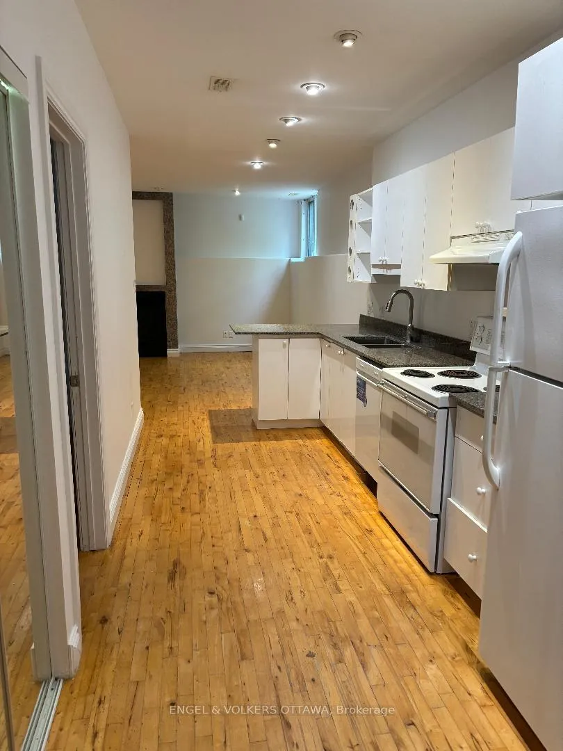 Photo 13 of Unit B, 306 Presland Road, Ottawa, Overbrook/Castle Heights — HOMEH