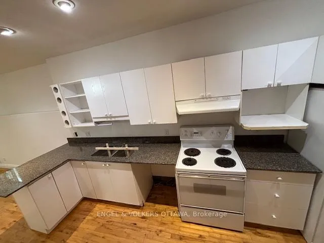 Photo 15 of Unit B, 306 Presland Road, Ottawa, Overbrook/Castle Heights — HOMEH