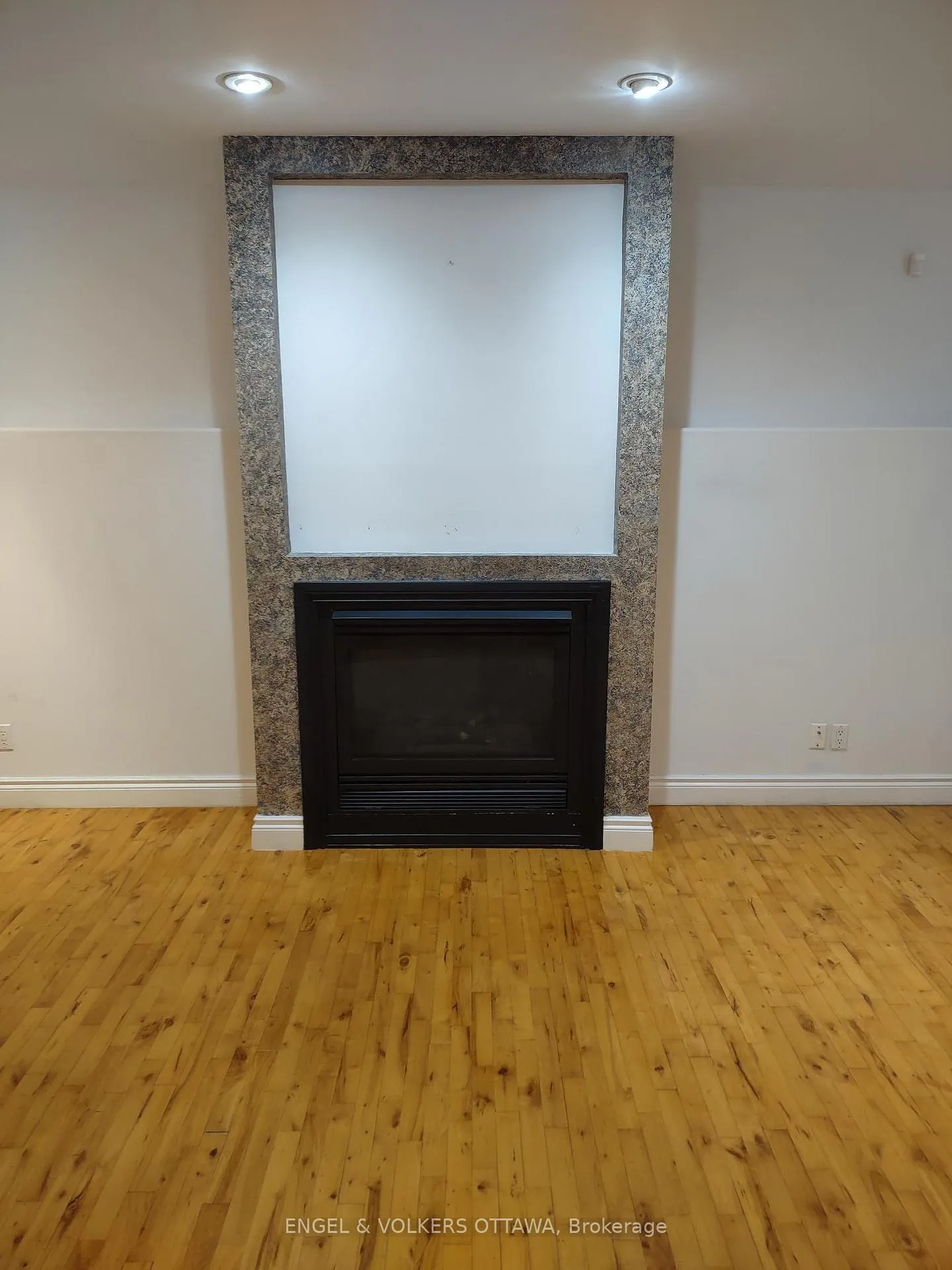 Photo 22 of Unit B, 306 Presland Road, Ottawa, Overbrook/Castle Heights — HOMEH