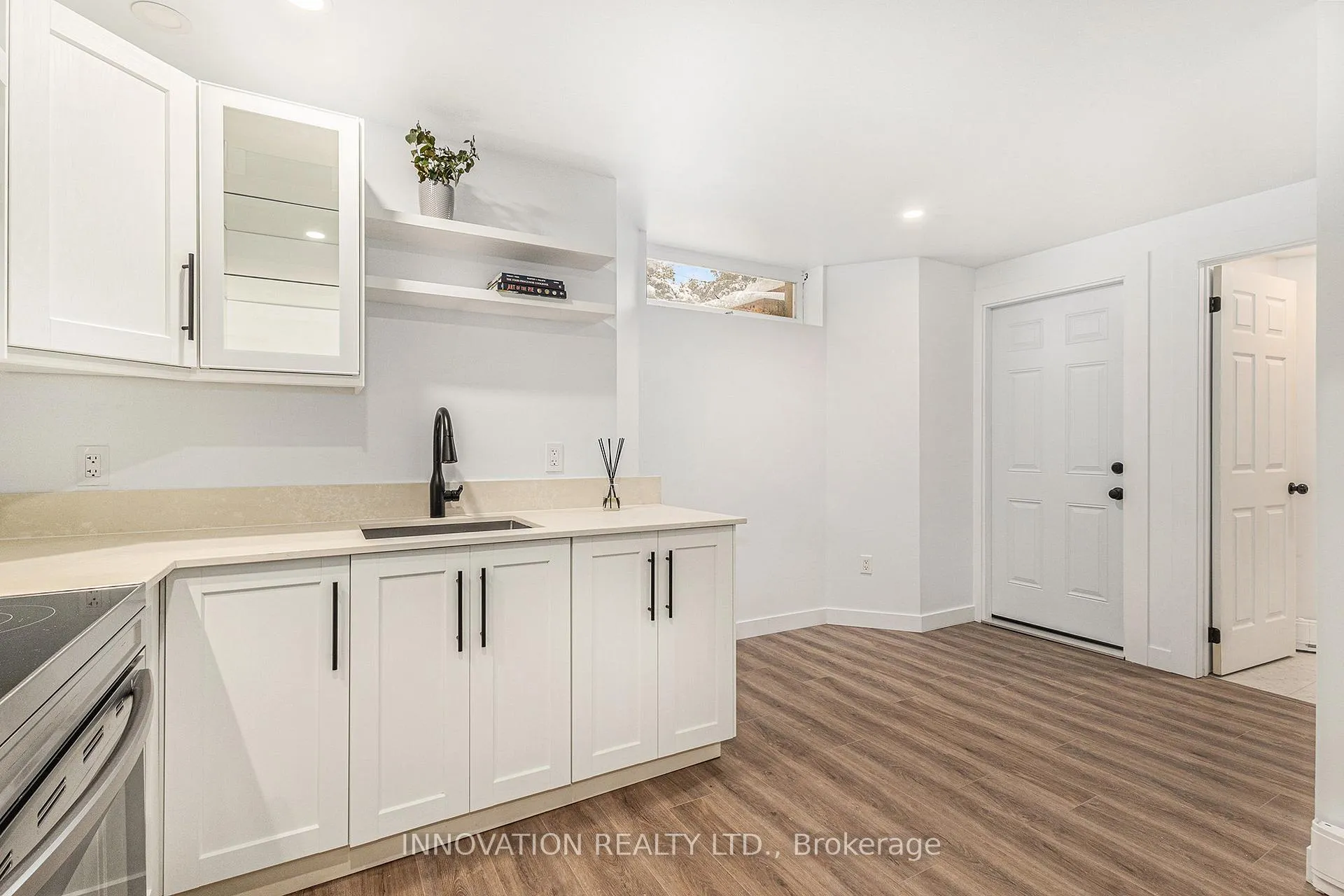 Photo 6 of Unit B, 1665 Teakdale Avenue, Ottawa, Chapel Hill — HOMEH