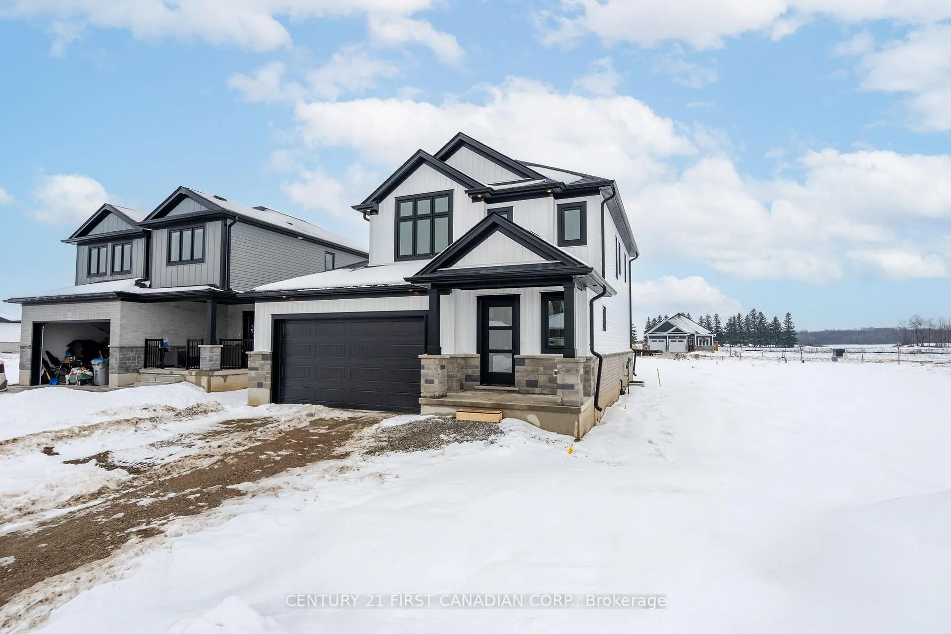 Photo 1 of 64 Postma Crescent, North Middlesex, Ailsa Craig — HOMEH