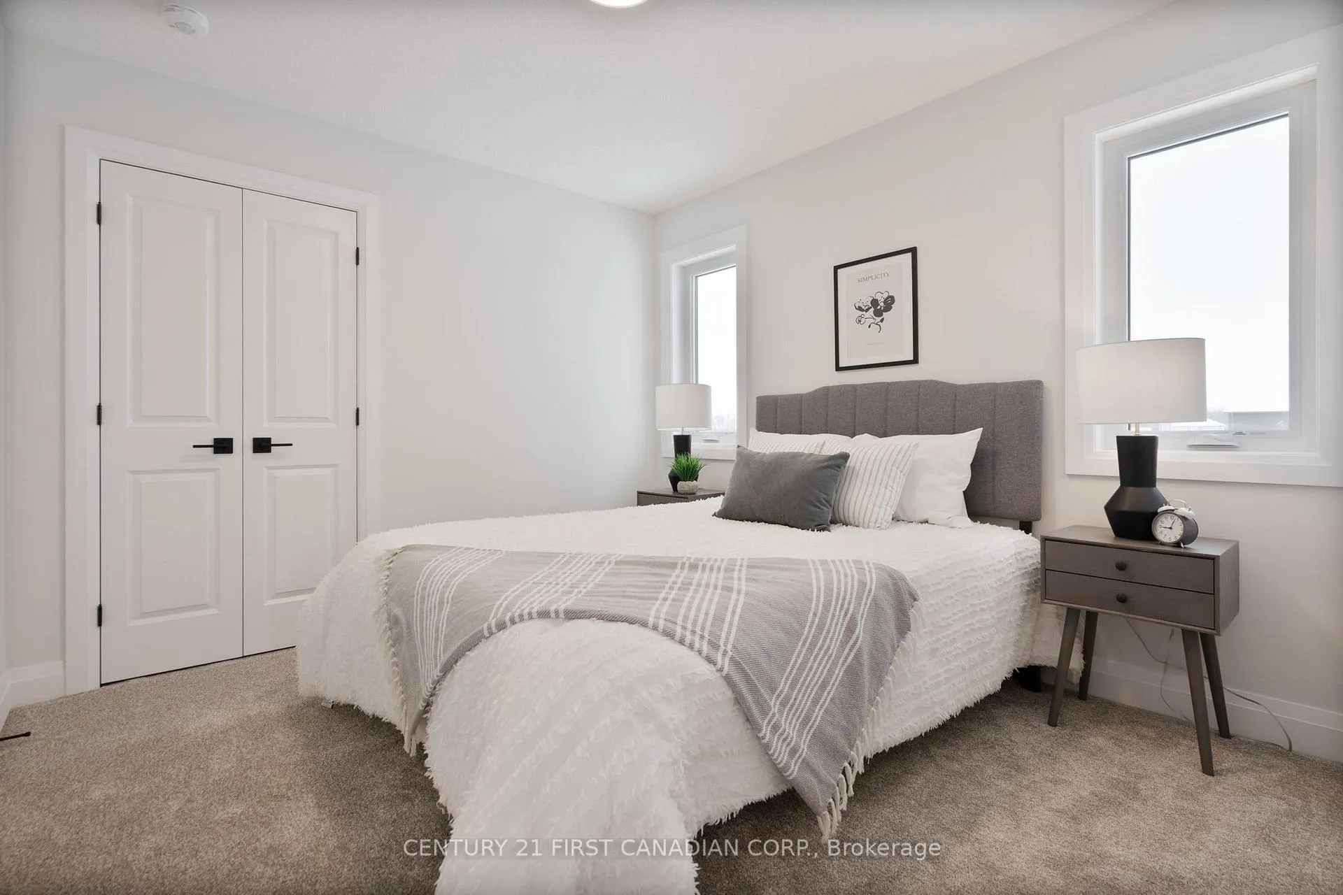 Photo 17 of 64 Postma Crescent, North Middlesex, Ailsa Craig — HOMEH
