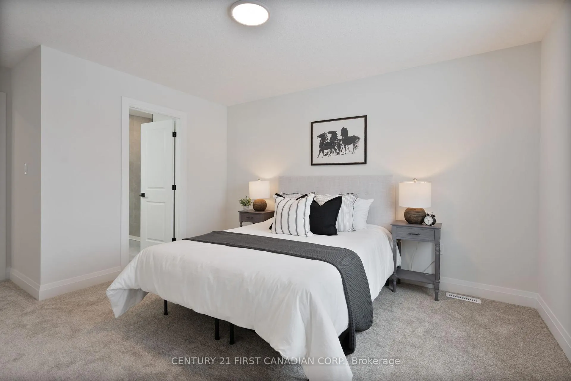 Photo 21 of 64 Postma Crescent, North Middlesex, Ailsa Craig — HOMEH