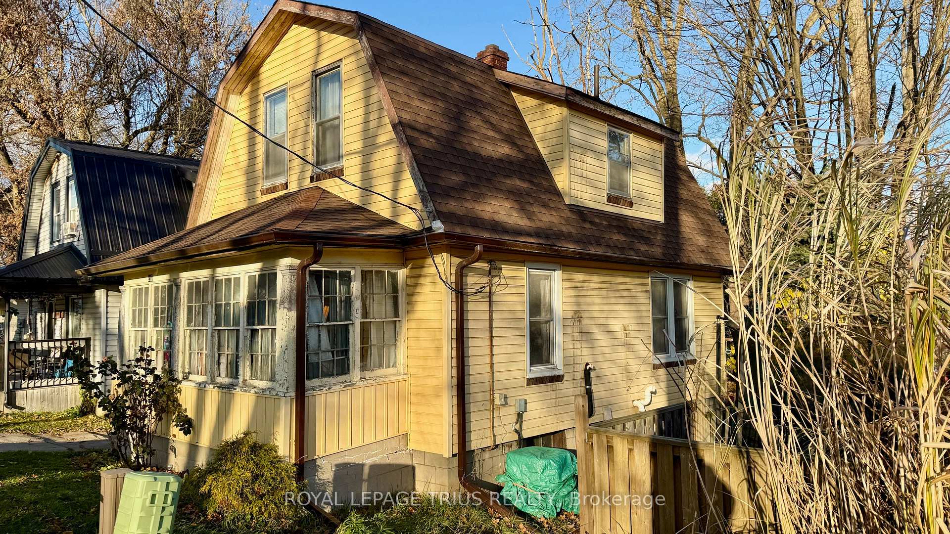 Photo 2 of 217 Queen Street N, Norfolk, Simcoe — HOMEH