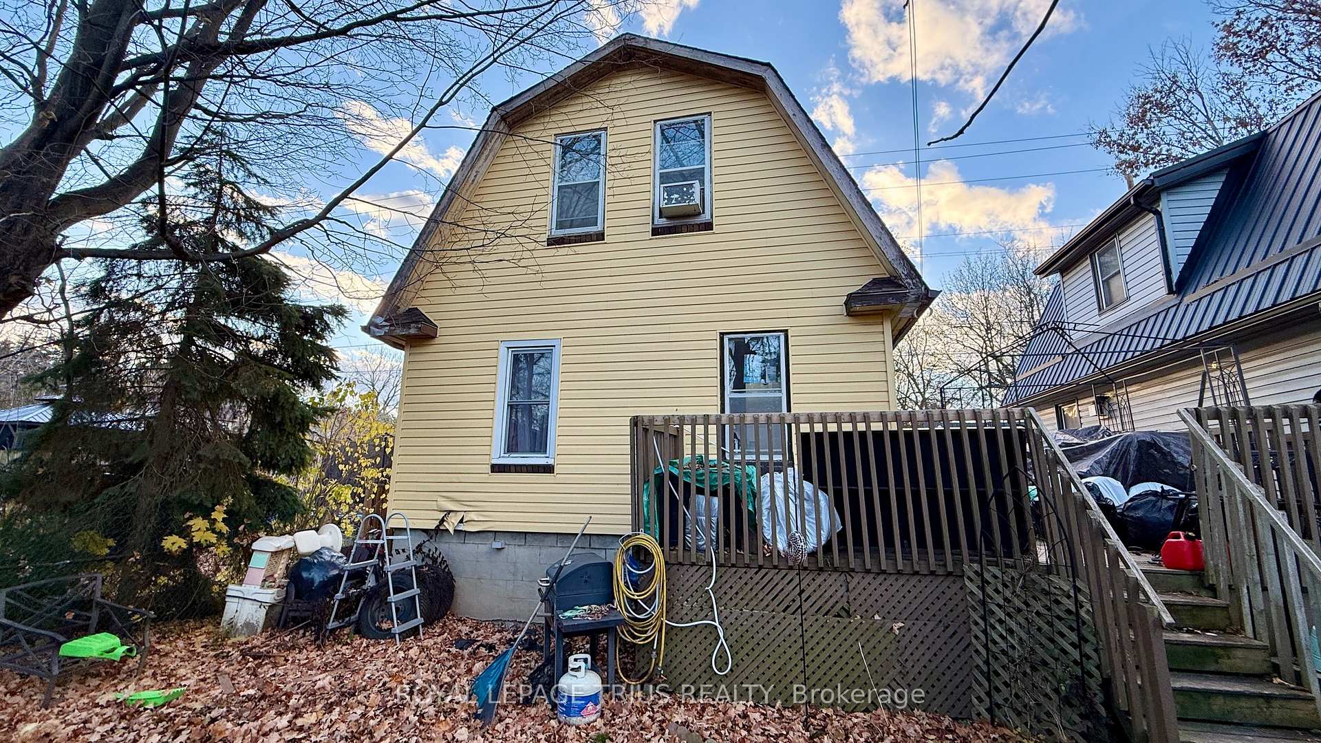 Photo 9 of 217 Queen Street N, Norfolk, Simcoe — HOMEH