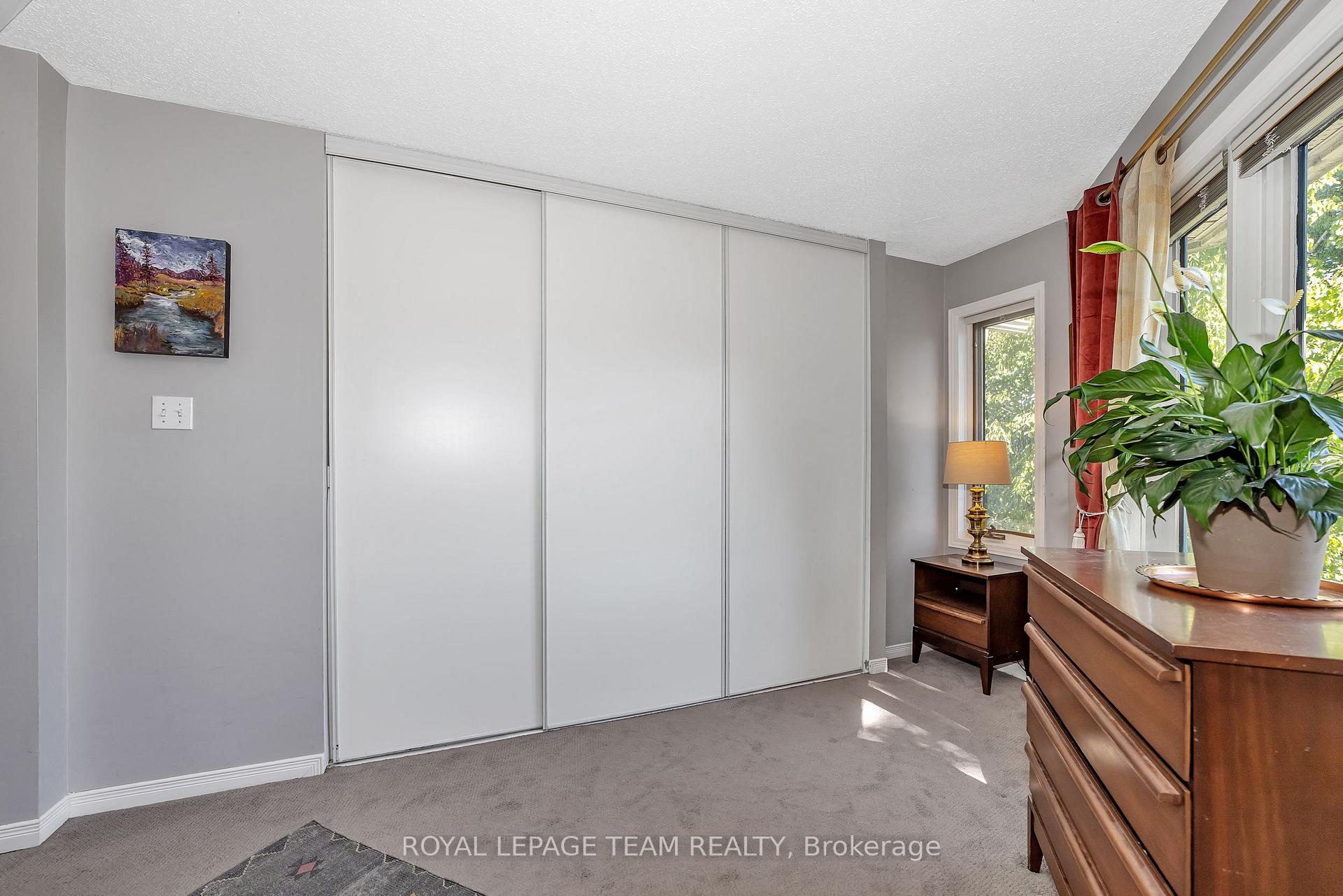 Photo 6 of Unit 9, 518 Lisgar Street, Ottawa, Ottawa Centre — HOMEH