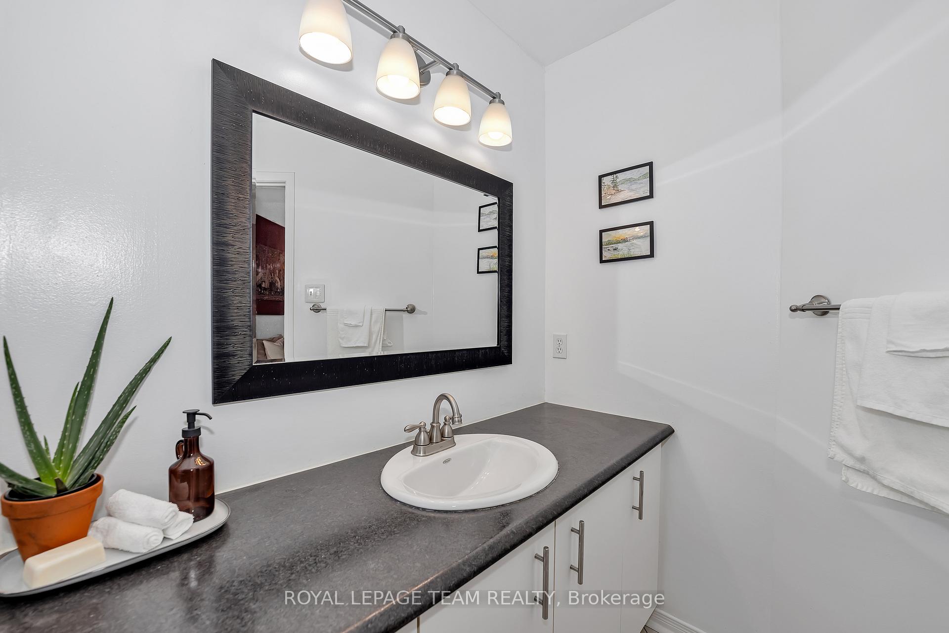 Photo 7 of Unit 9, 518 Lisgar Street, Ottawa, Ottawa Centre — HOMEH