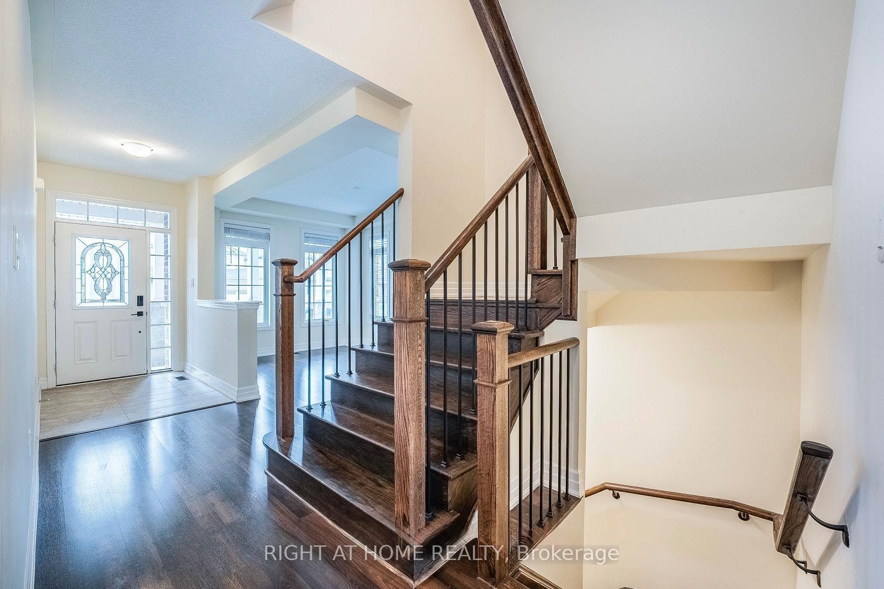 Photo 8 of 9486 Tallgrass Avenue, Niagara Falls, Lyons Creek — HOMEH
