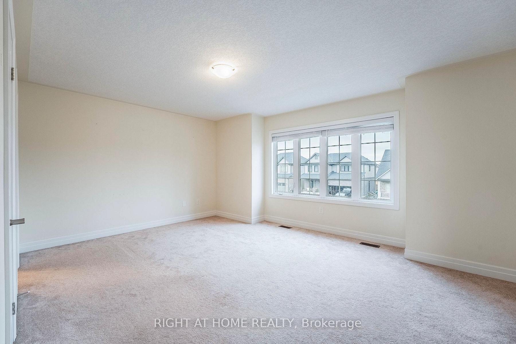Photo 28 of 9486 Tallgrass Avenue, Niagara Falls, Lyons Creek — HOMEH
