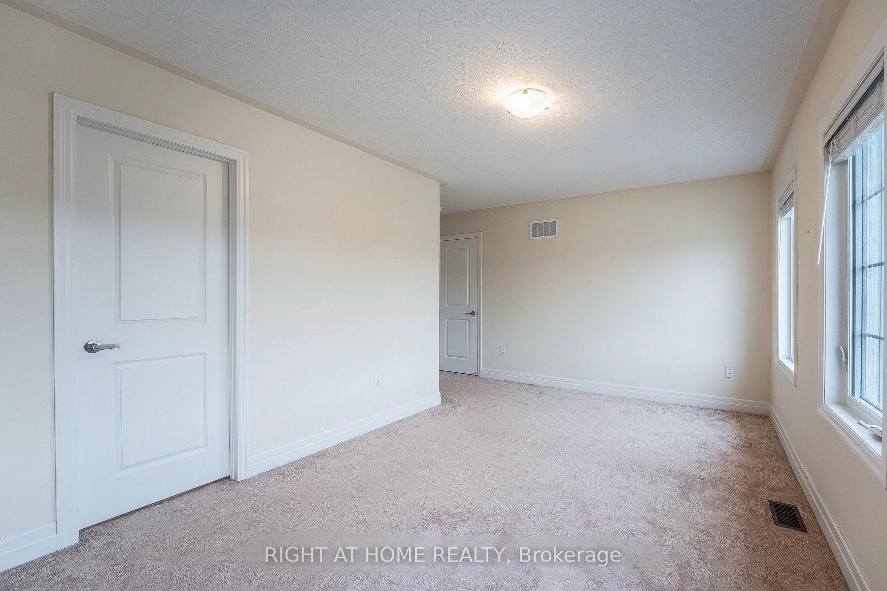 Photo 32 of 9486 Tallgrass Avenue, Niagara Falls, Lyons Creek — HOMEH