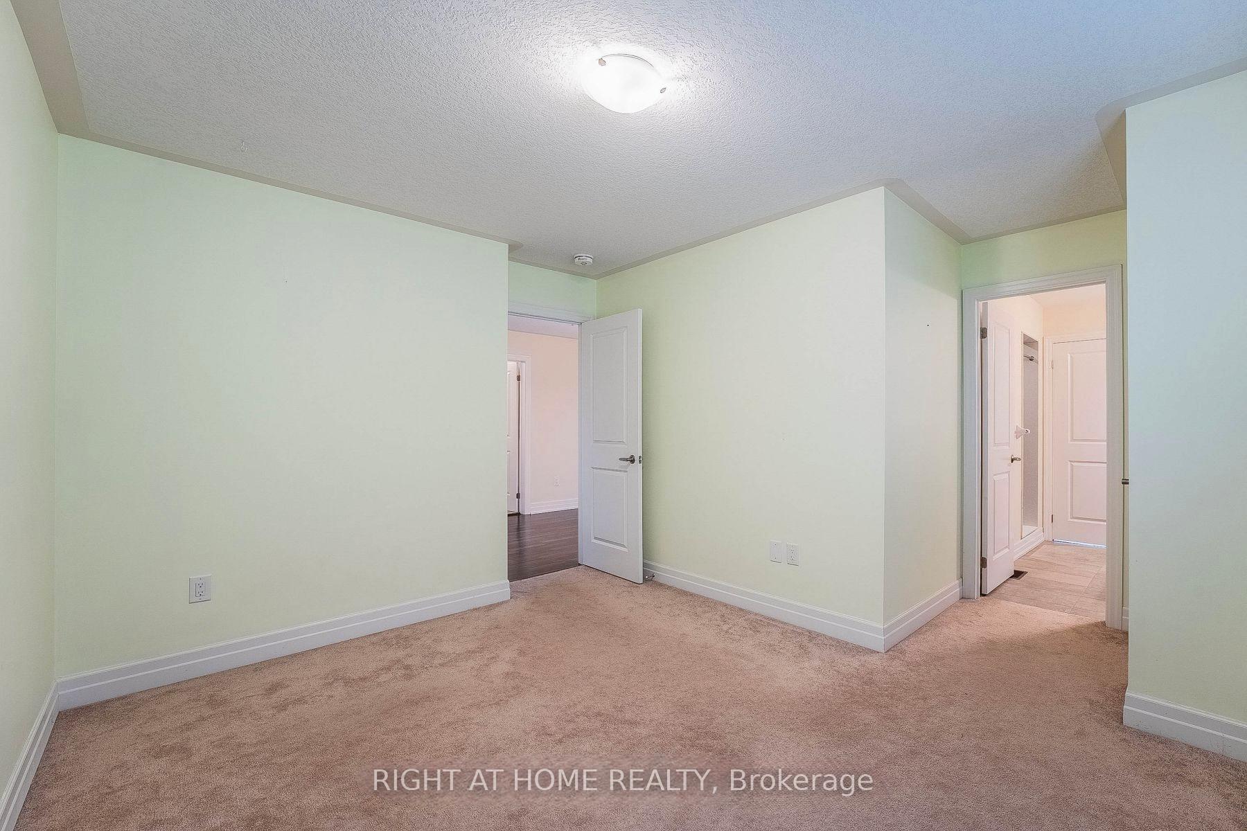 Photo 36 of 9486 Tallgrass Avenue, Niagara Falls, Lyons Creek — HOMEH
