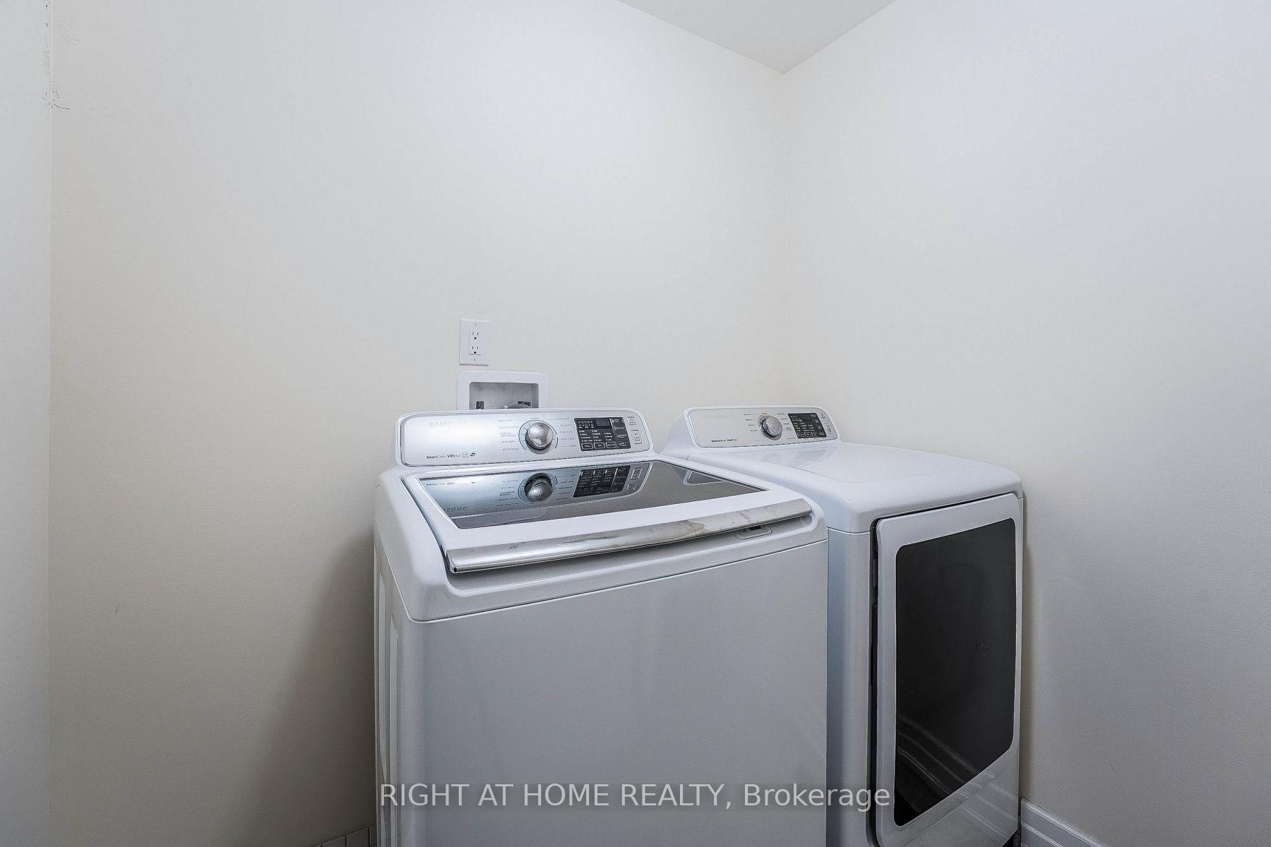 Photo 37 of 9486 Tallgrass Avenue, Niagara Falls, Lyons Creek — HOMEH