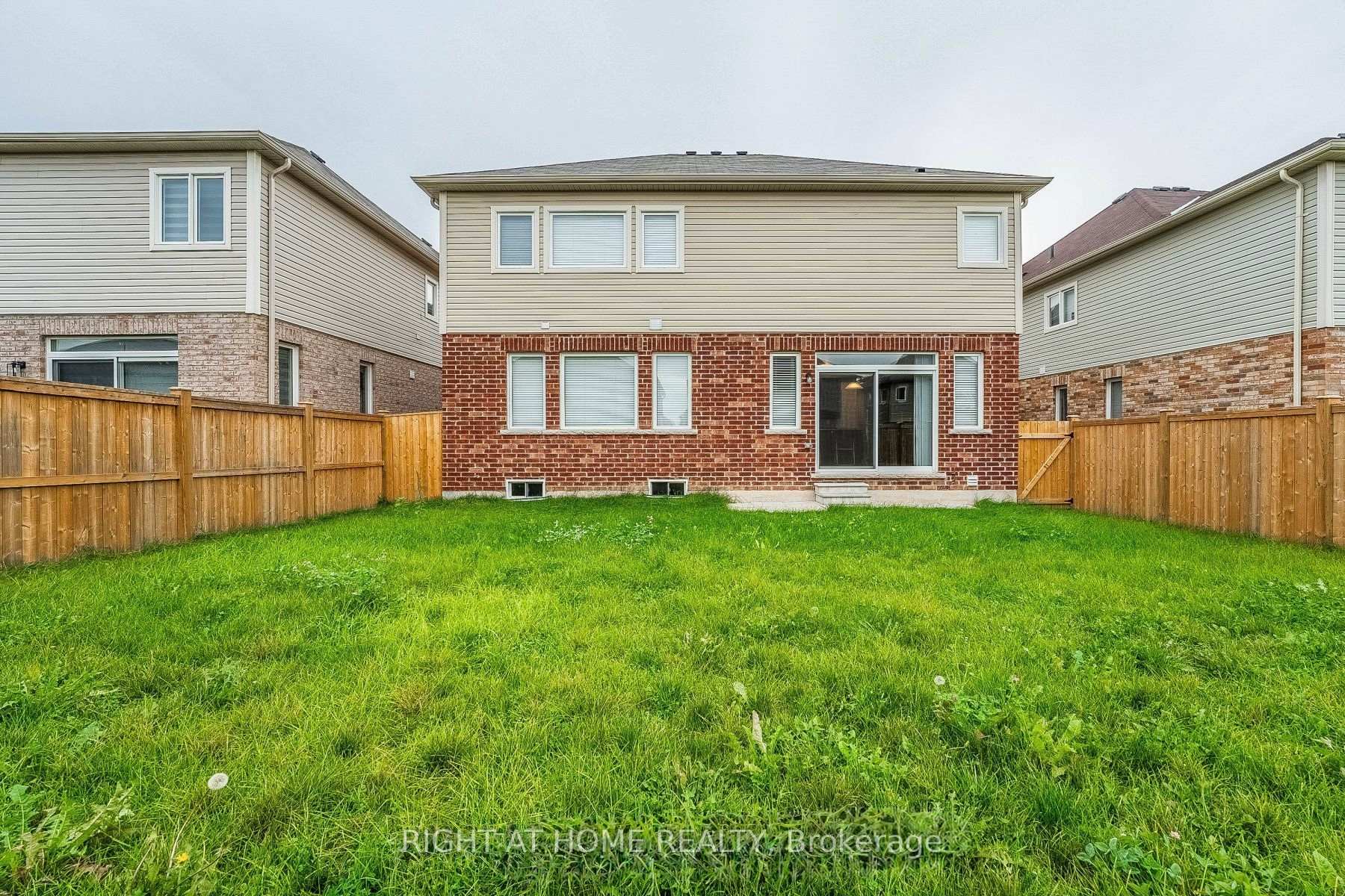 Photo 38 of 9486 Tallgrass Avenue, Niagara Falls, Lyons Creek — HOMEH