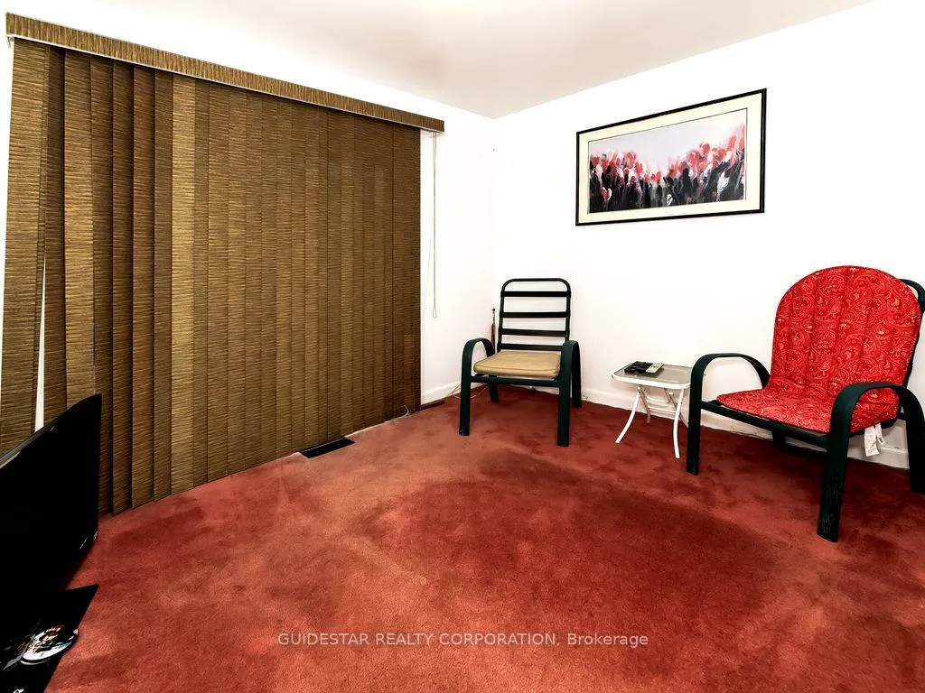 Photo 13 of 1313 Rideout Crescent, Ottawa, Parkway Park — HOMEH
