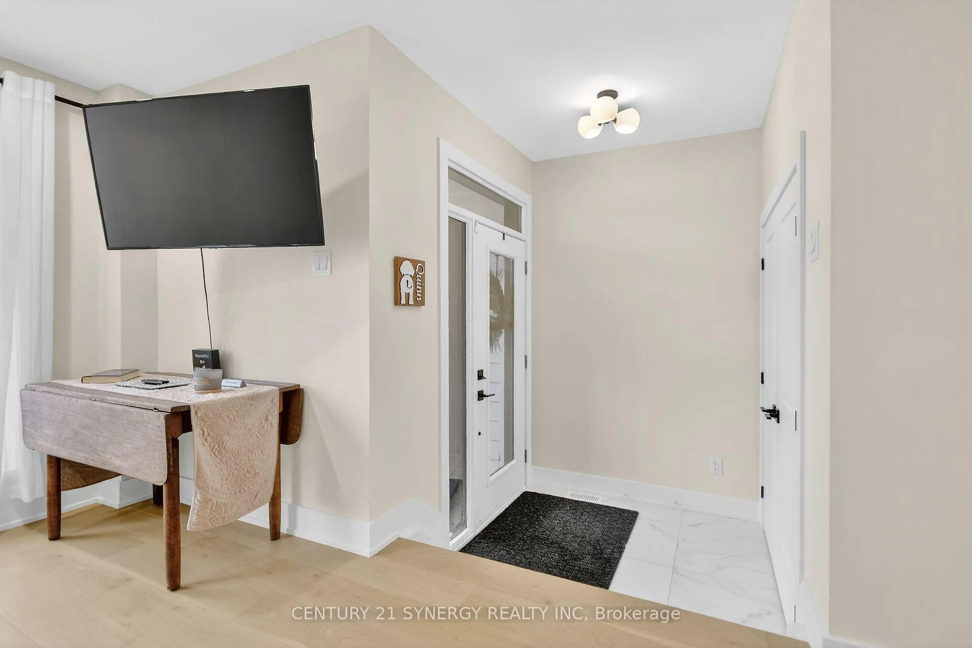 Photo 3 of 116 King George Street, Ottawa, Overbrook/Castle Heights — HOMEH