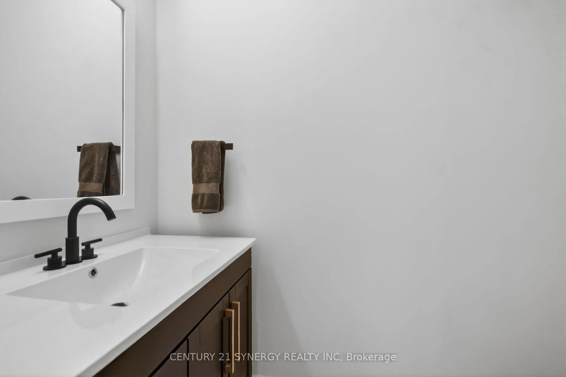 Photo 13 of 116 King George Street, Ottawa, Overbrook/Castle Heights — HOMEH