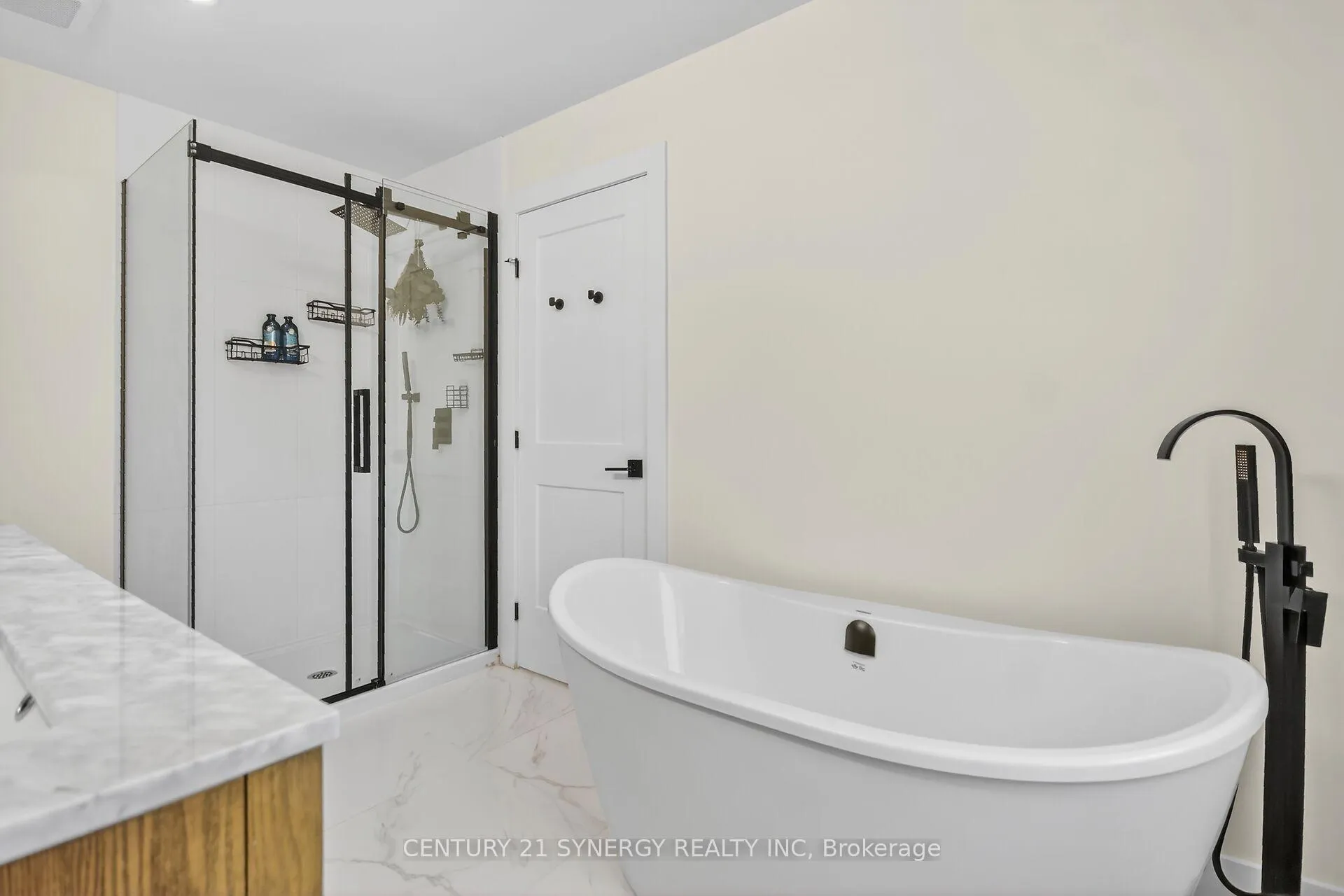 Photo 23 of 116 King George Street, Ottawa, Overbrook/Castle Heights — HOMEH