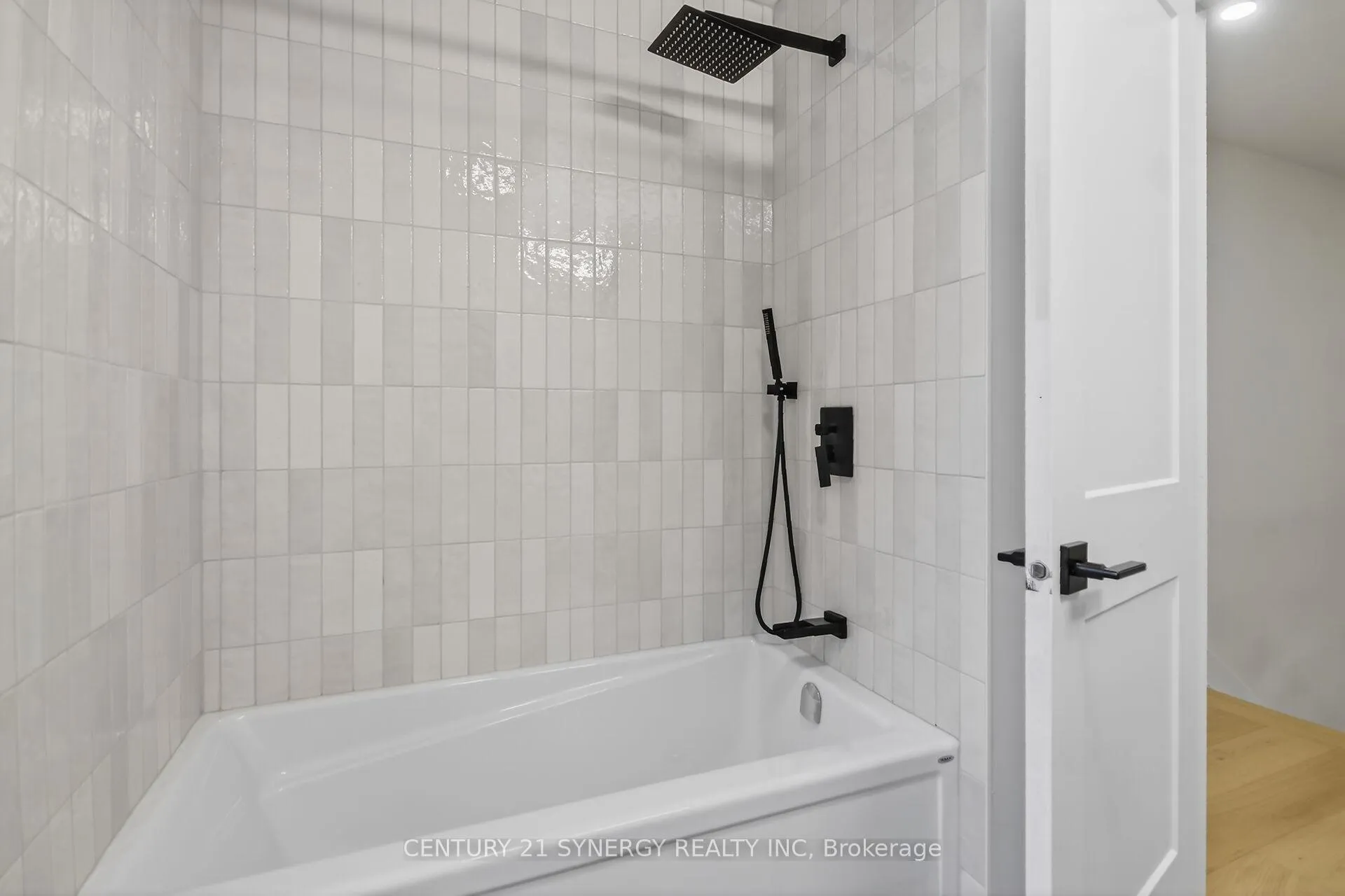 Photo 27 of 116 King George Street, Ottawa, Overbrook/Castle Heights — HOMEH