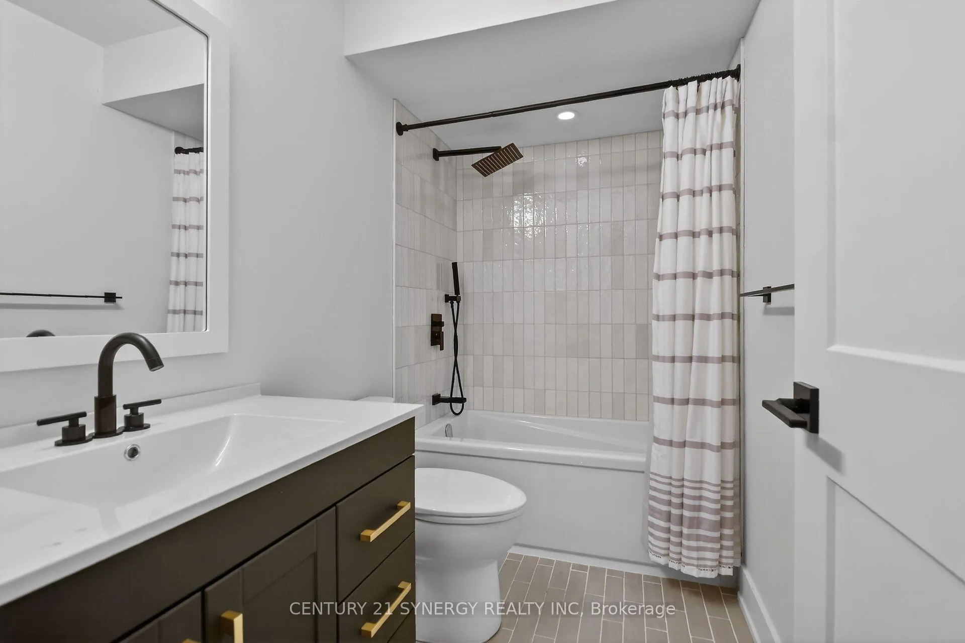 Photo 33 of 116 King George Street, Ottawa, Overbrook/Castle Heights — HOMEH