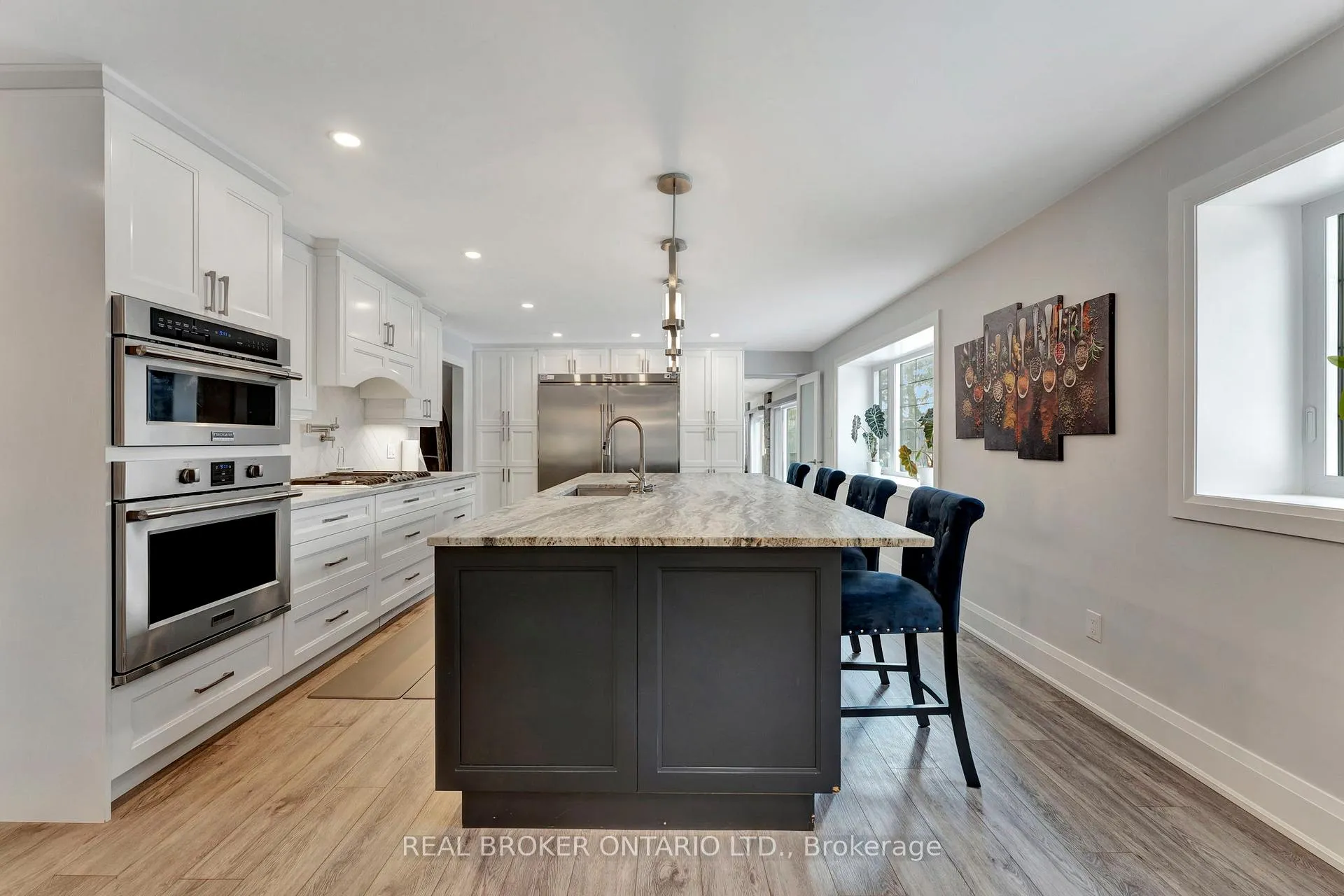 Photo 8 of 26 Evergreen Hill Road, Norfolk, Simcoe — HOMEH