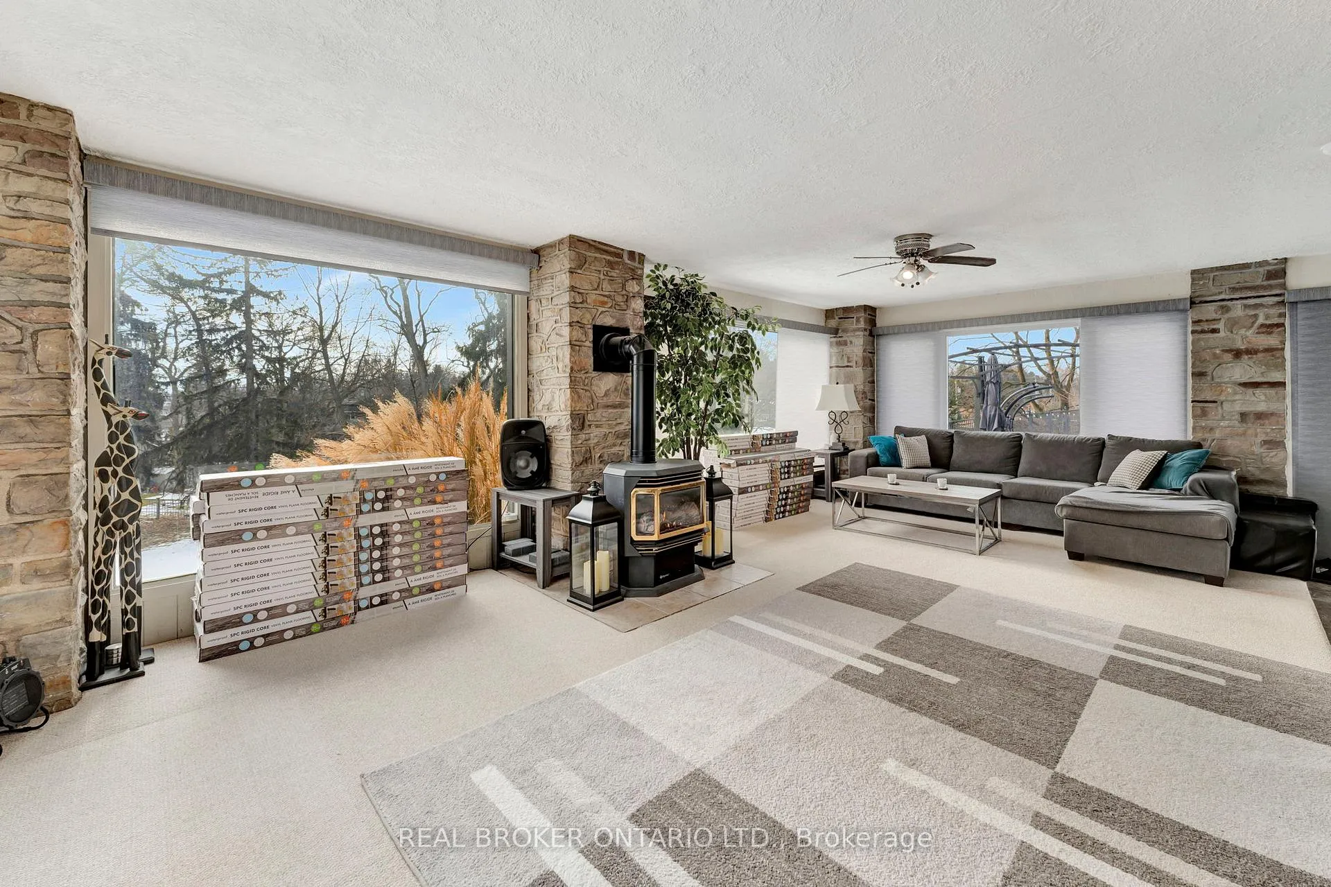 Photo 17 of 26 Evergreen Hill Road, Norfolk, Simcoe — HOMEH