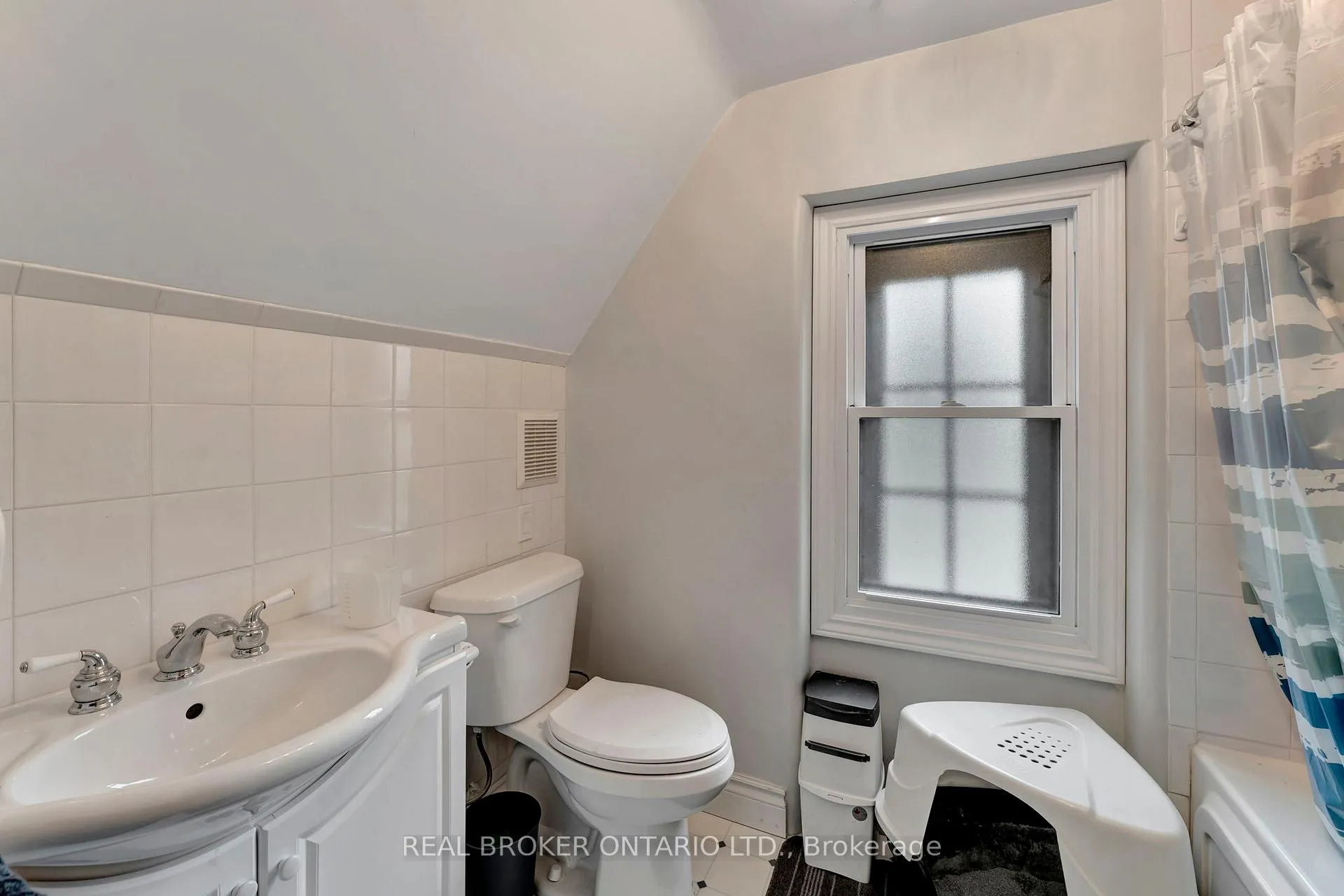 Photo 28 of 26 Evergreen Hill Road, Norfolk, Simcoe — HOMEH