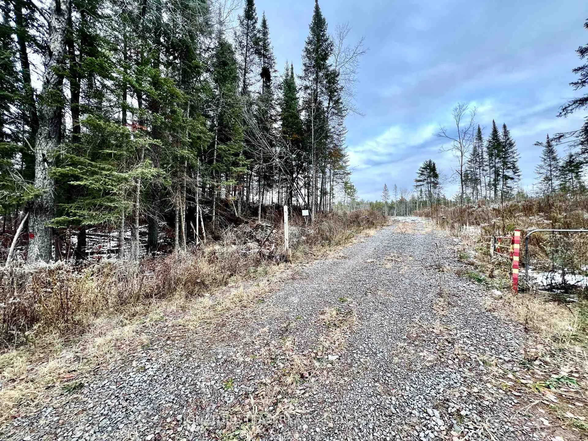 Photo 10 of 744 Black Creek Road, North Algona Wilberforce, North Algona/Wilberforce Twp — HOMEH