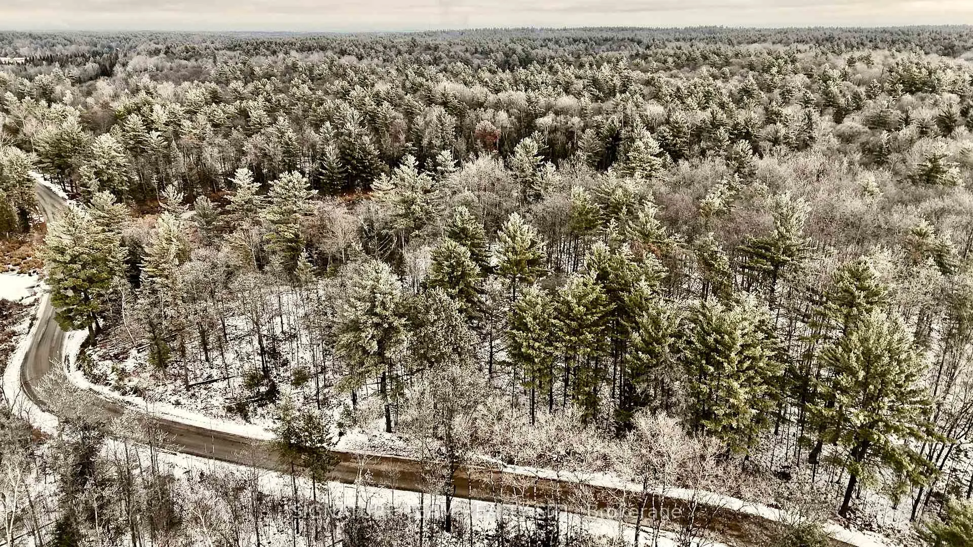 Photo 56 of 744 Black Creek Road, North Algona Wilberforce, North Algona/Wilberforce Twp — HOMEH