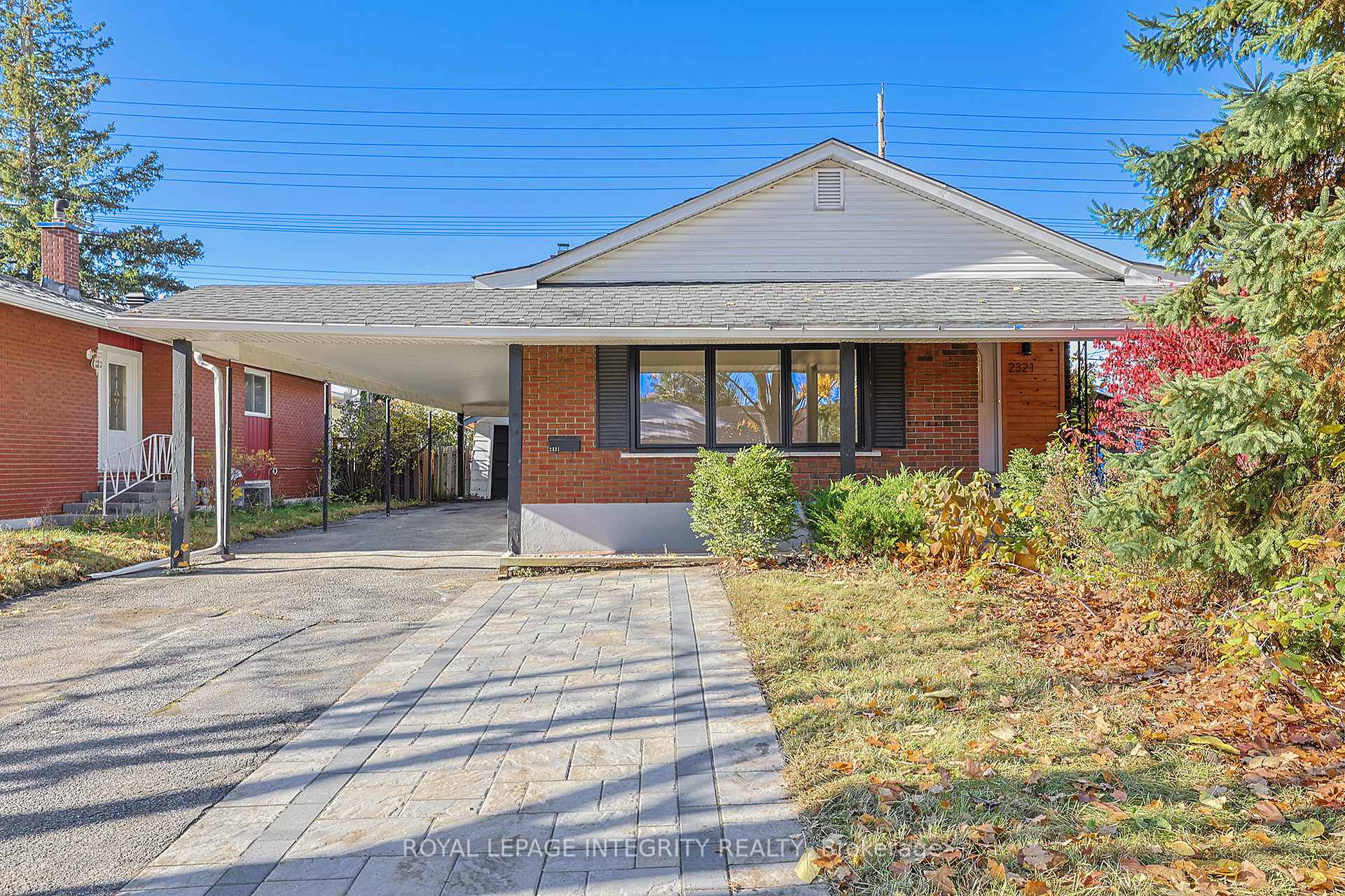 Photo 2 of 2321 Kay Street, Ottawa, Queensway Terrace South/Ridgeview — HOMEH