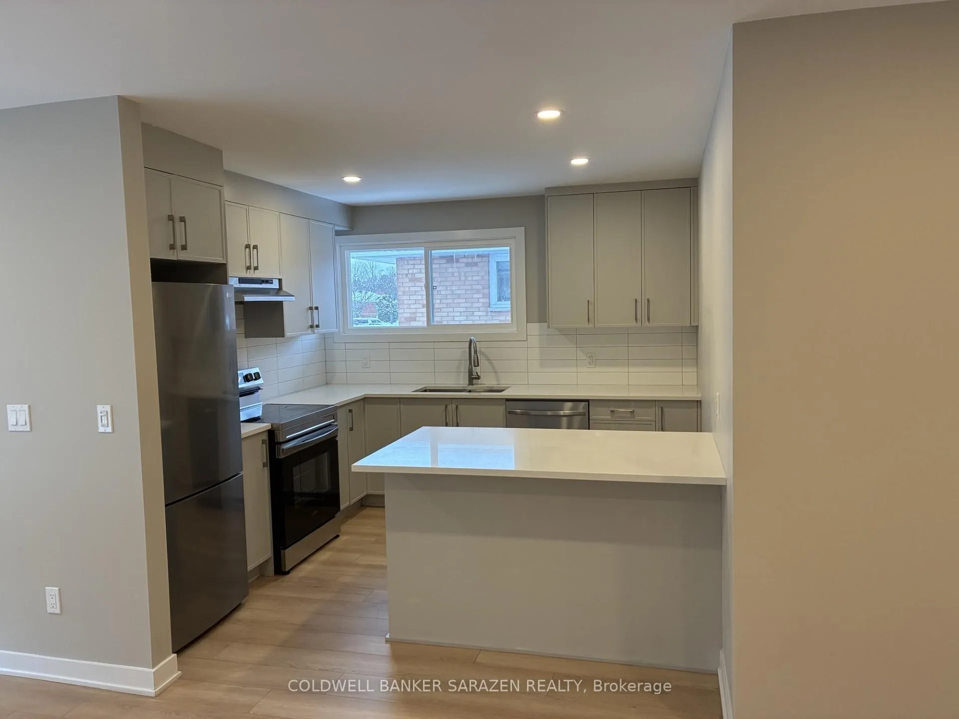 Photo 5 of 1263 Highgate Road, Ottawa, Parkway Park — HOMEH