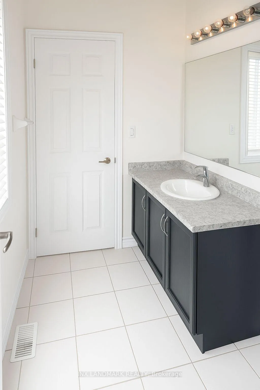 Photo 23 of 24 Treetops Boulevard, New Tecumseth, Rural New Tecumseth — HOMEH