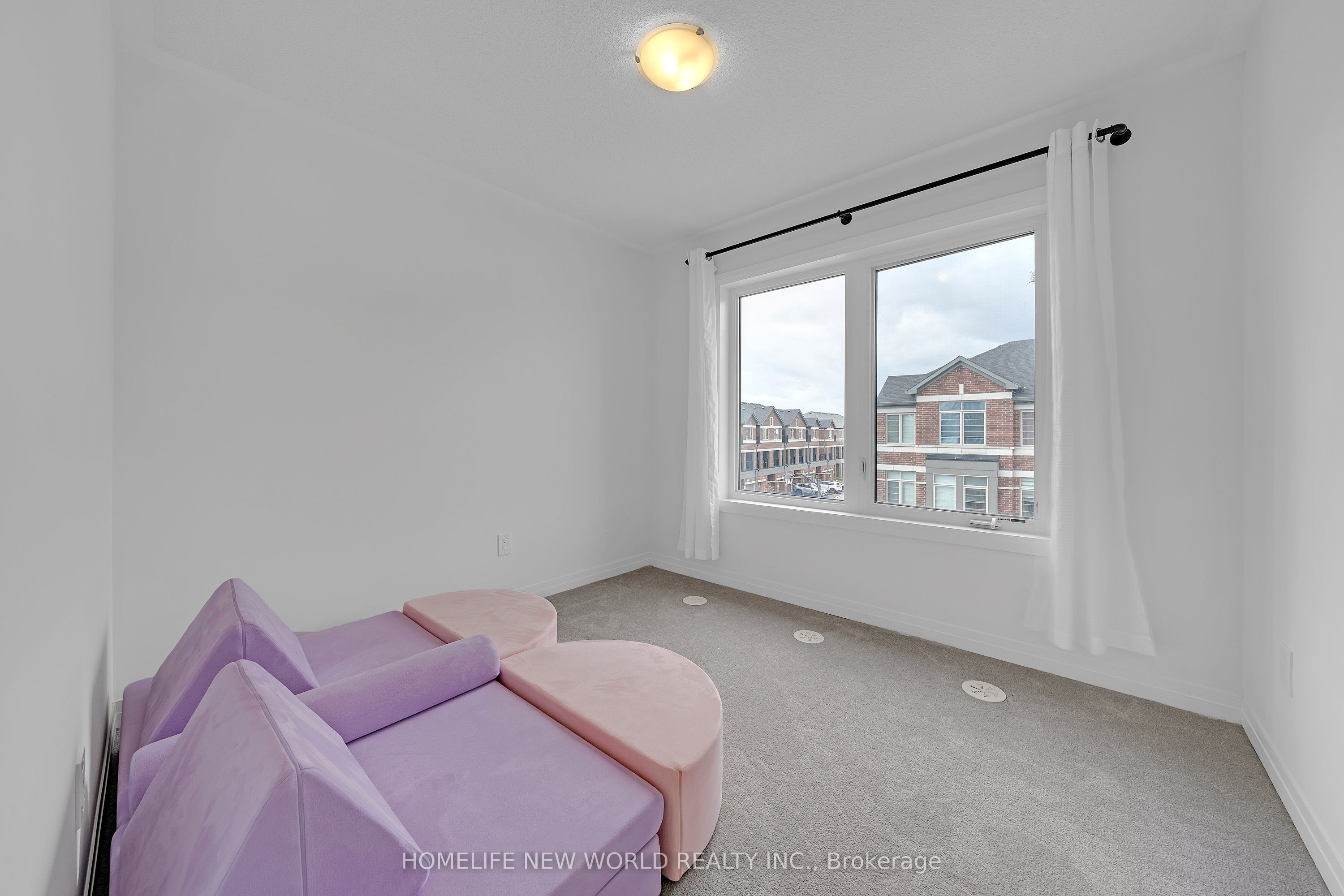 Photo 37 of 61 Carneros Way, Markham, Box Grove — HOMEH