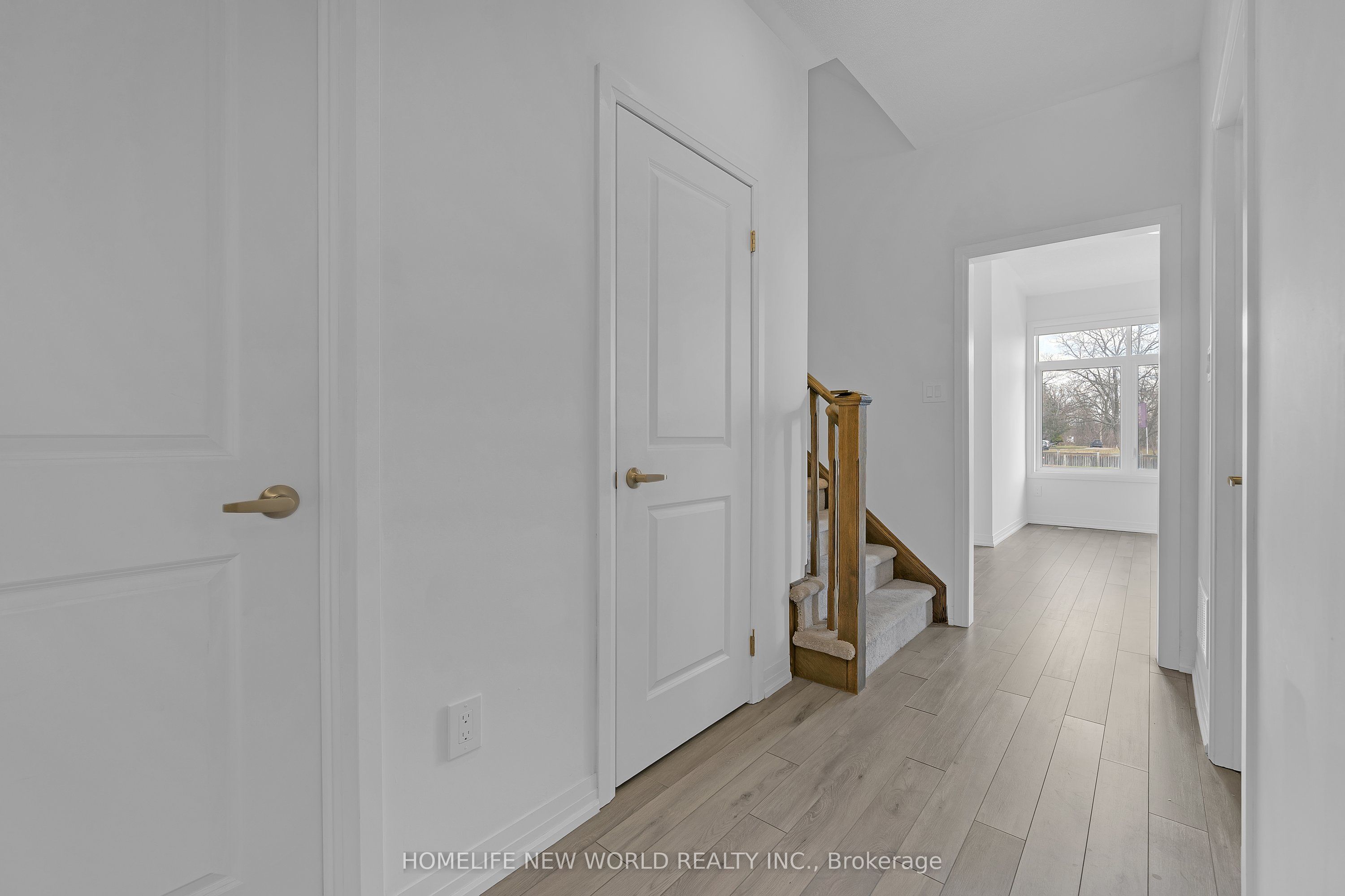 Photo 12 of 61 Carneros Way, Markham, Box Grove — HOMEH