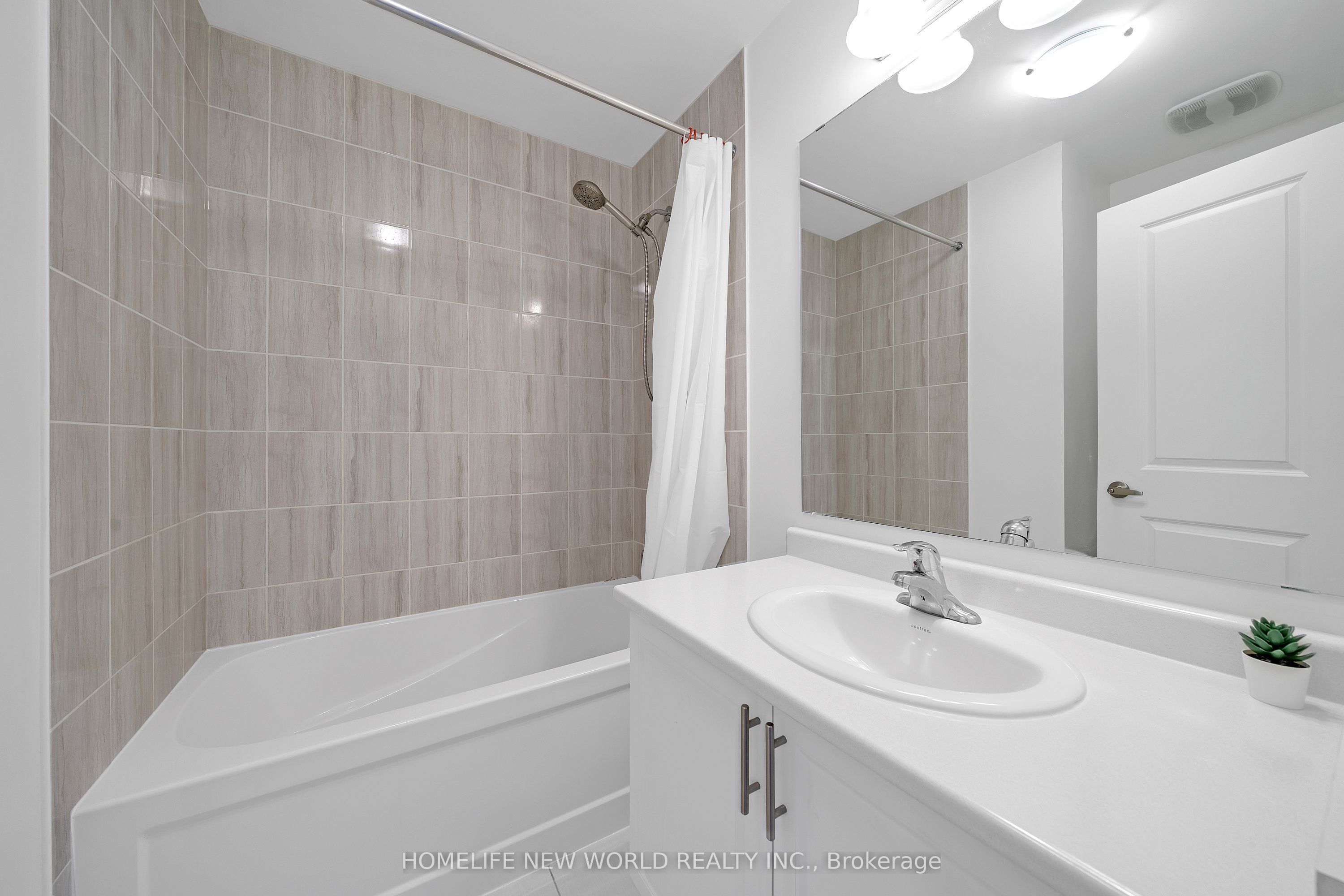 Photo 31 of 61 Carneros Way, Markham, Box Grove — HOMEH
