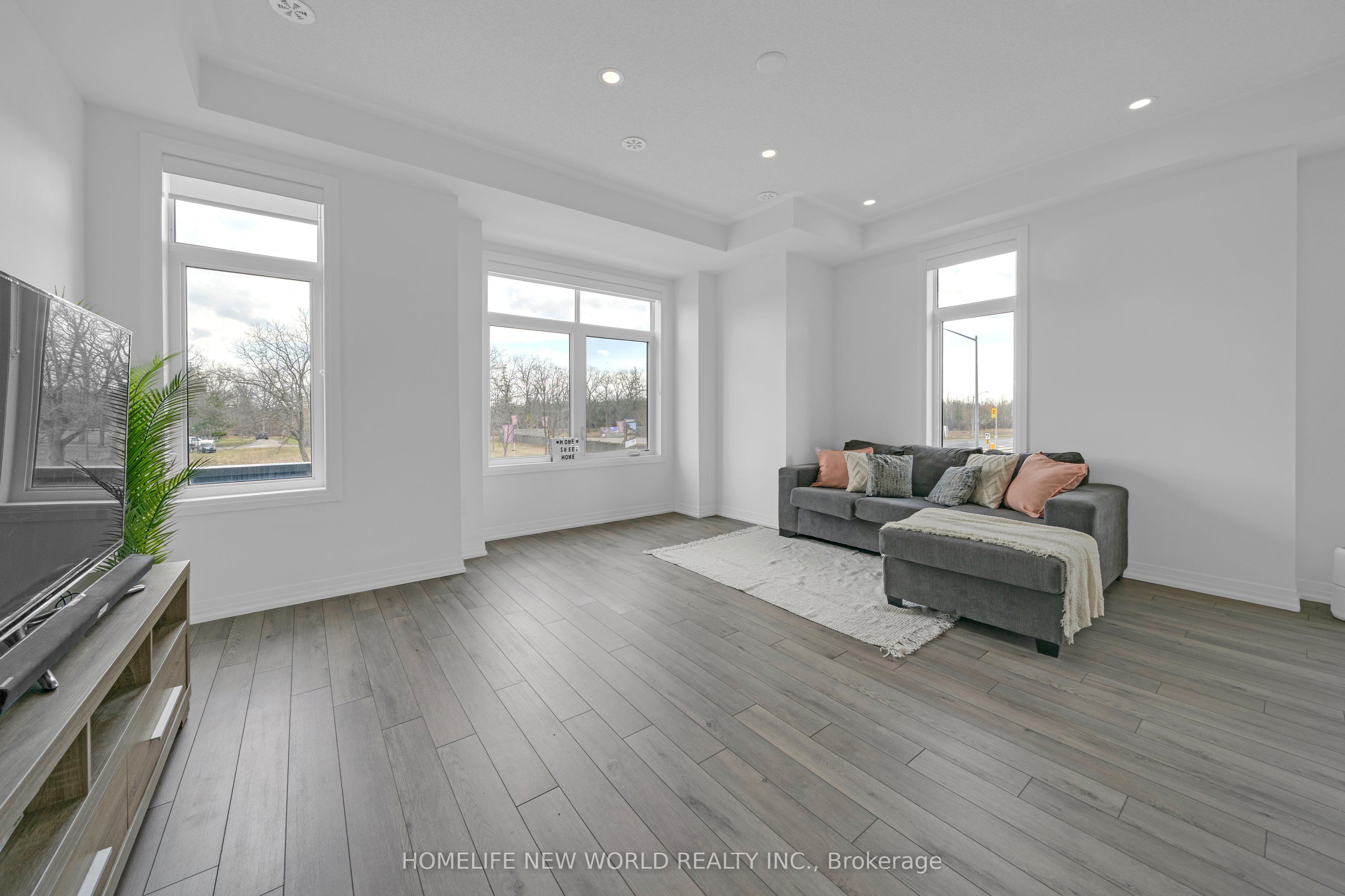 Photo 15 of 61 Carneros Way, Markham, Box Grove — HOMEH