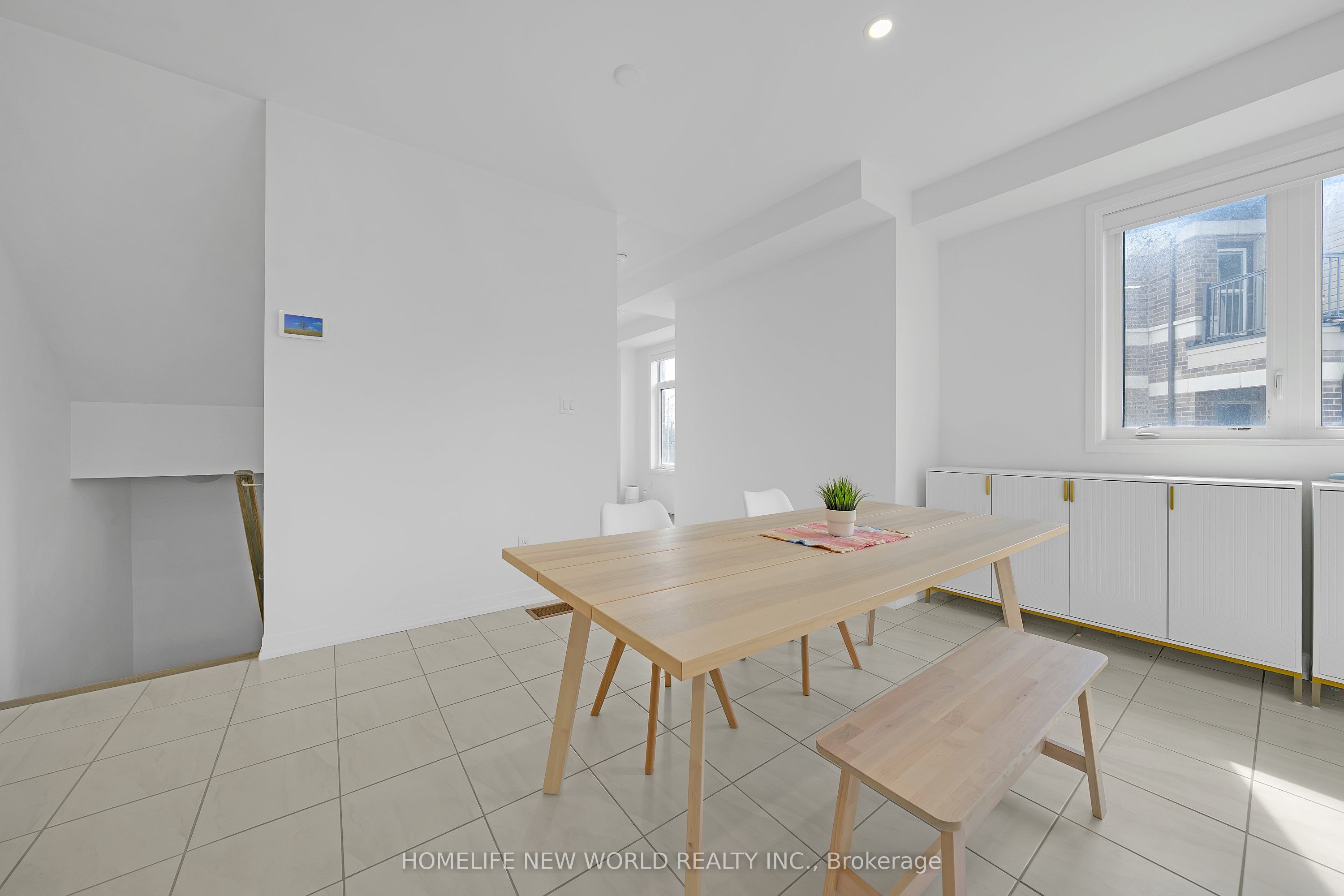 Photo 22 of 61 Carneros Way, Markham, Box Grove — HOMEH