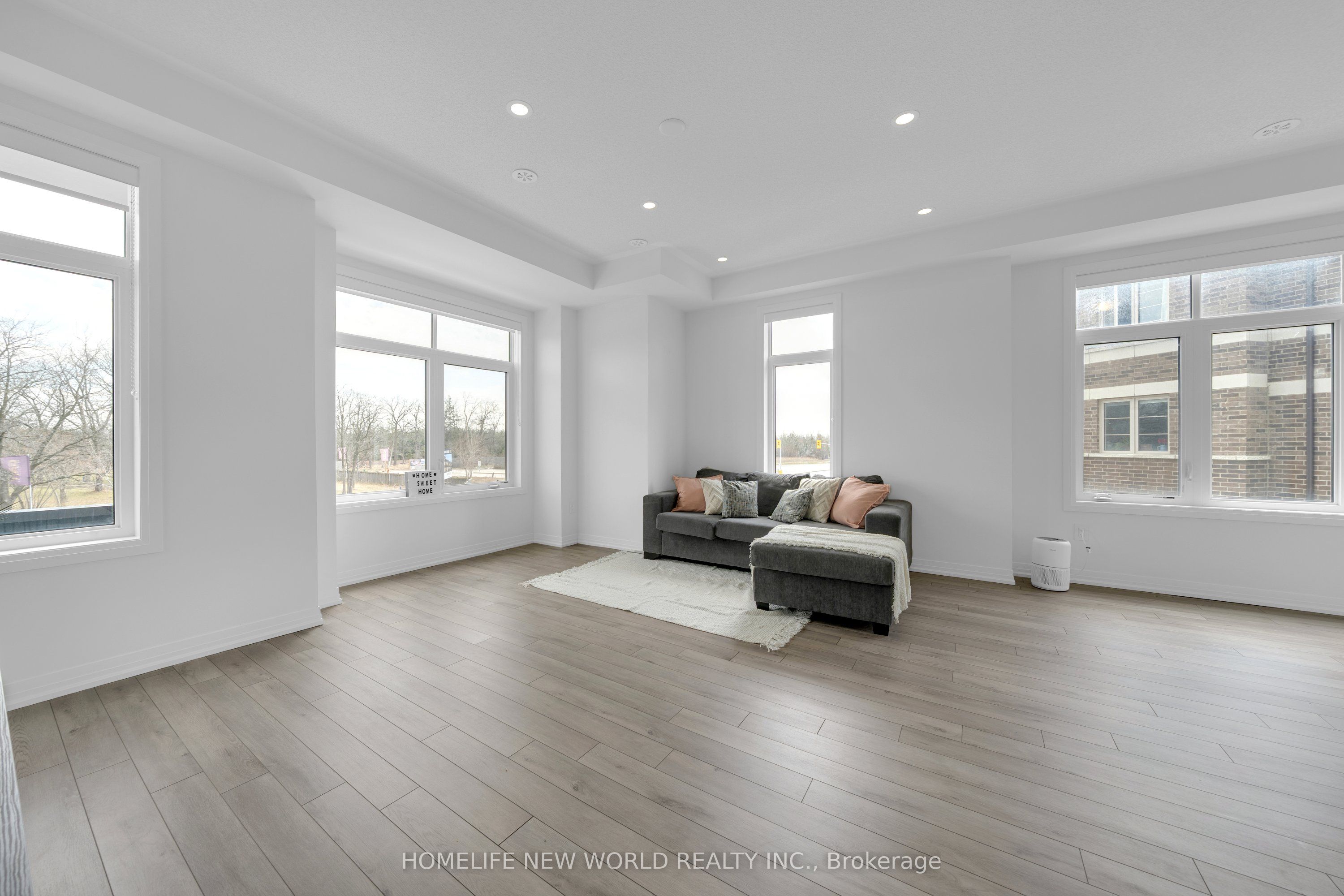 Photo 18 of 61 Carneros Way, Markham, Box Grove — HOMEH