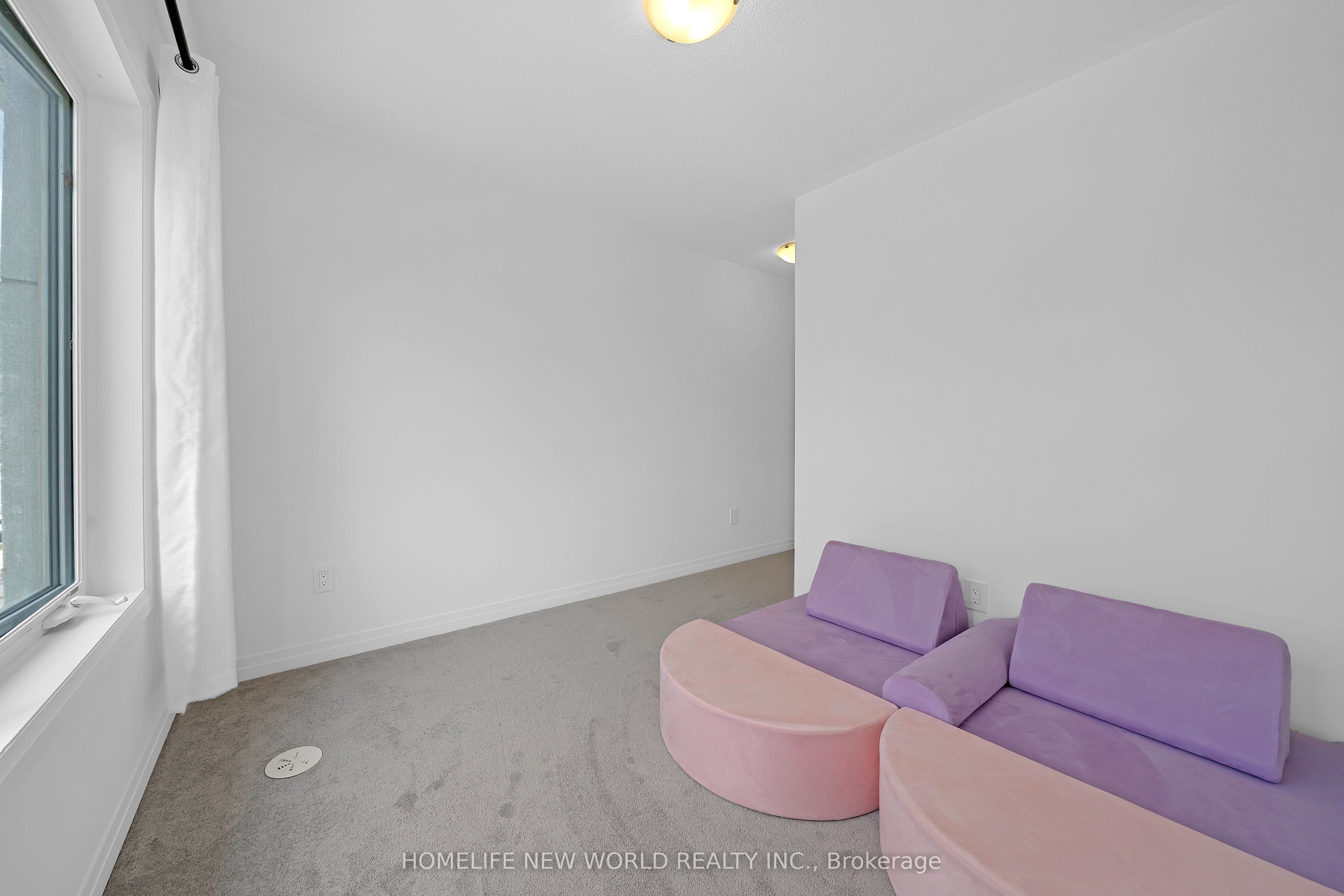 Photo 36 of 61 Carneros Way, Markham, Box Grove — HOMEH