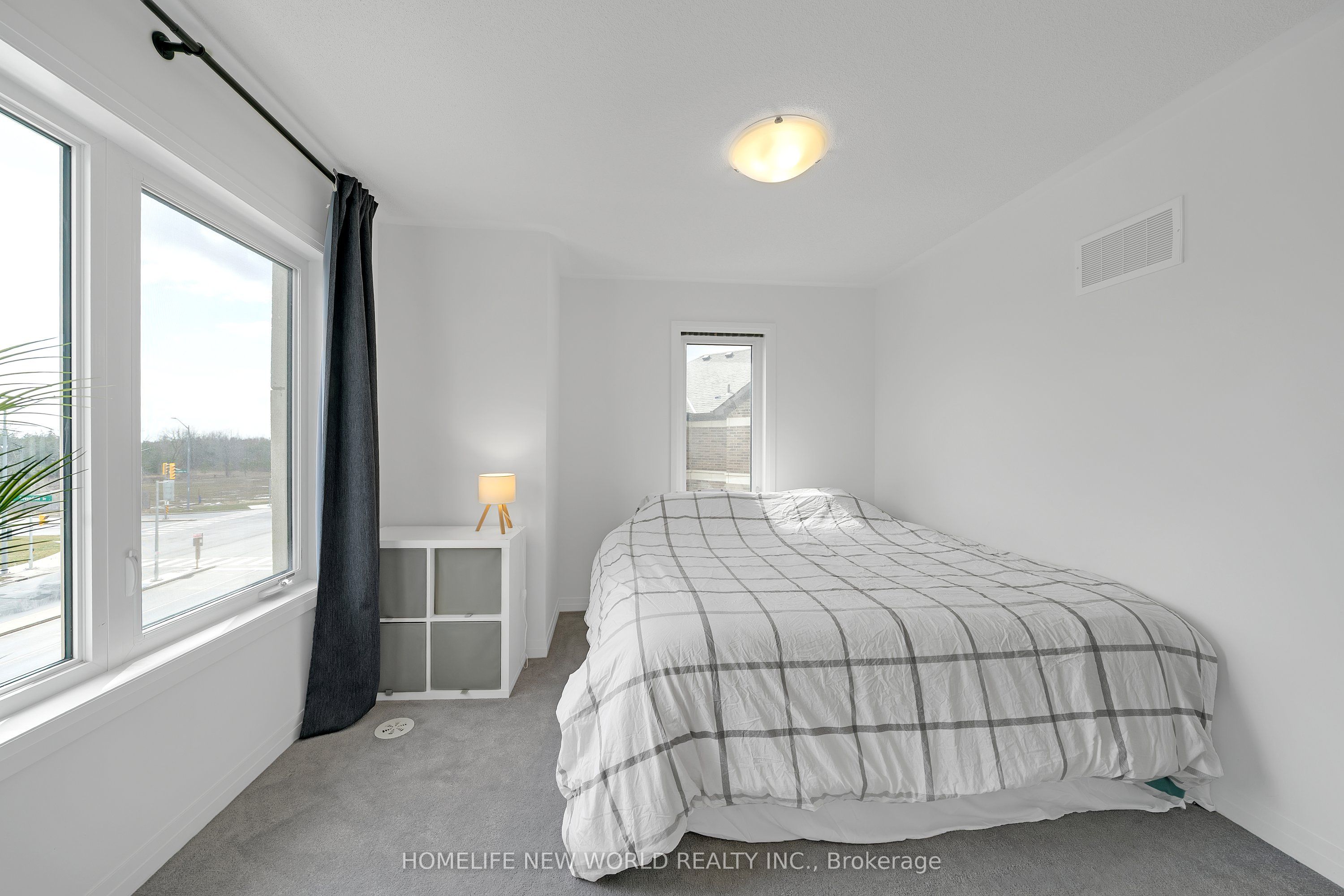 Photo 33 of 61 Carneros Way, Markham, Box Grove — HOMEH