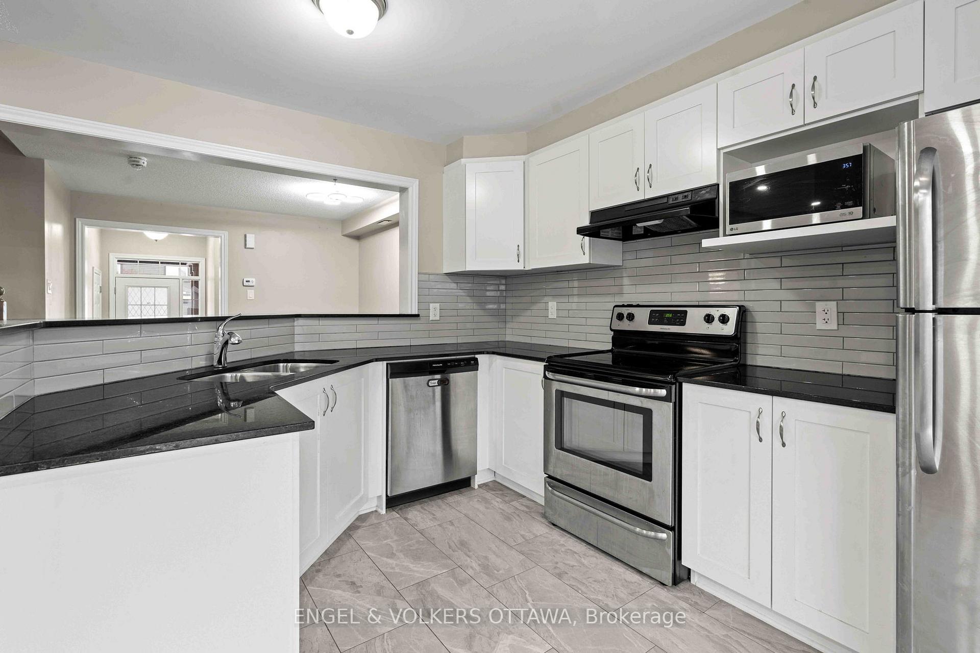 Photo 11 of 536 Broadleaf Street, Ottawa, Avalon West — HOMEH